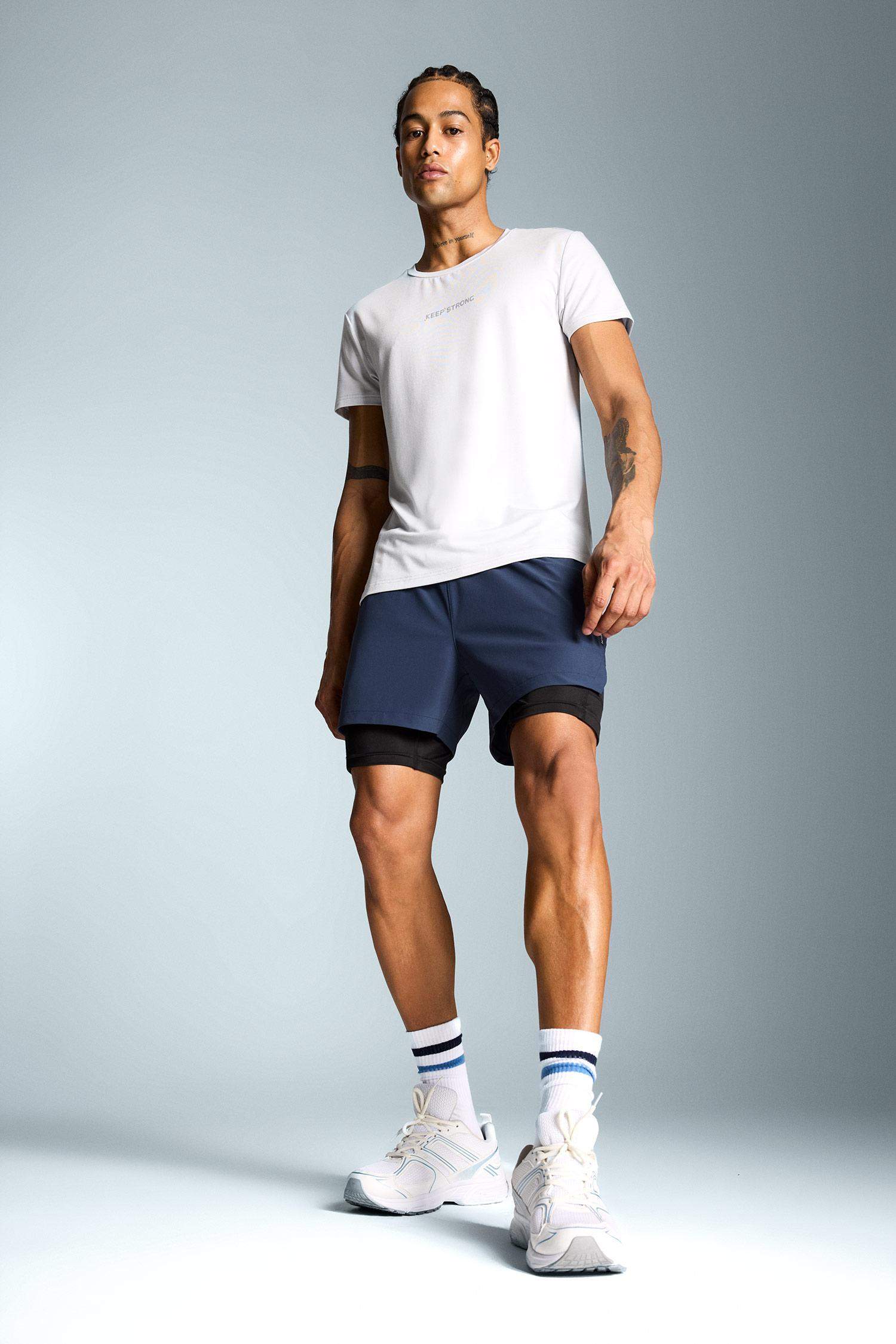 Slim Fit Dar Kesim Sporcu Taytlı Şort