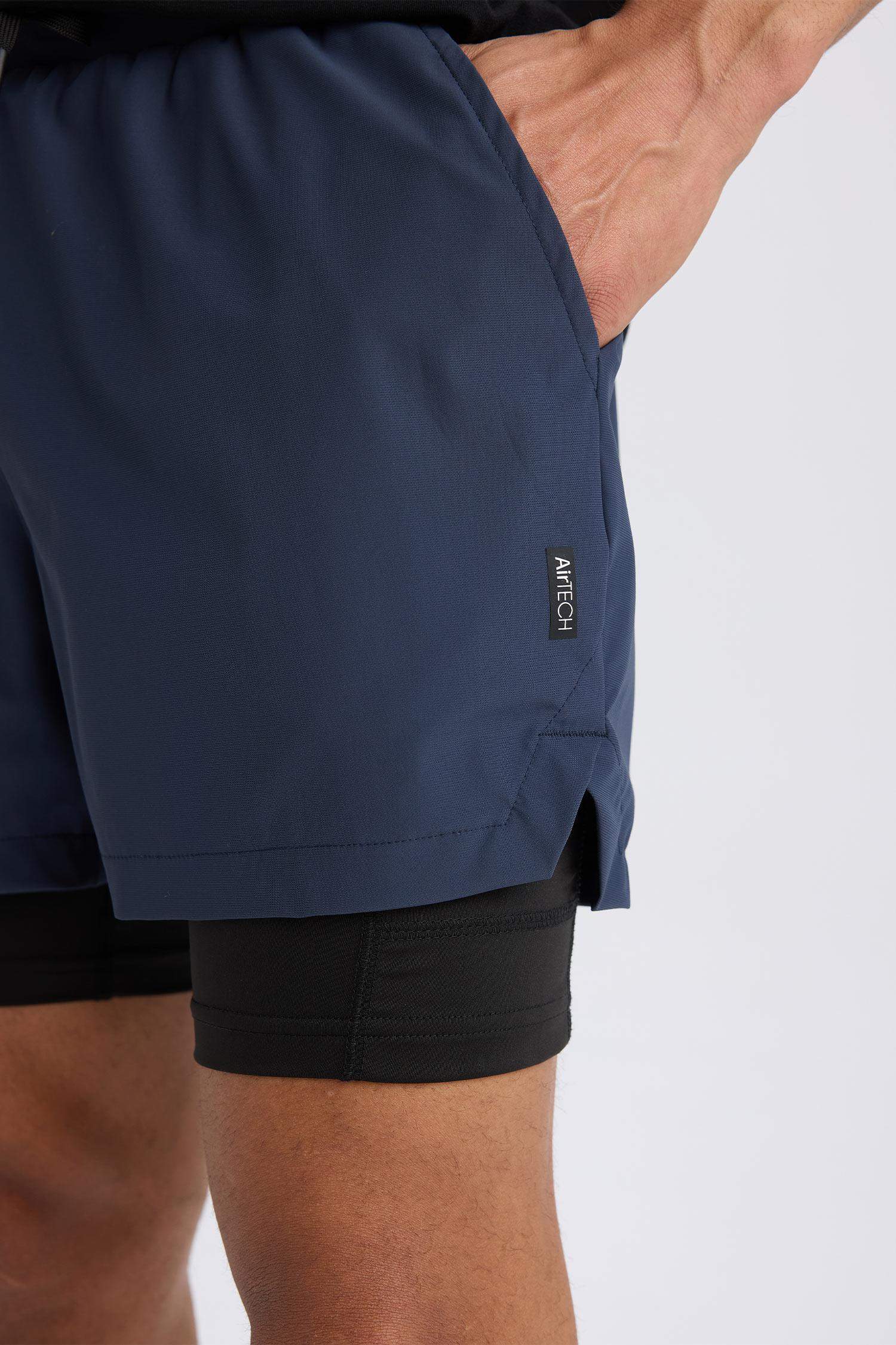 Slim Fit Dar Kesim Sporcu Taytlı Şort