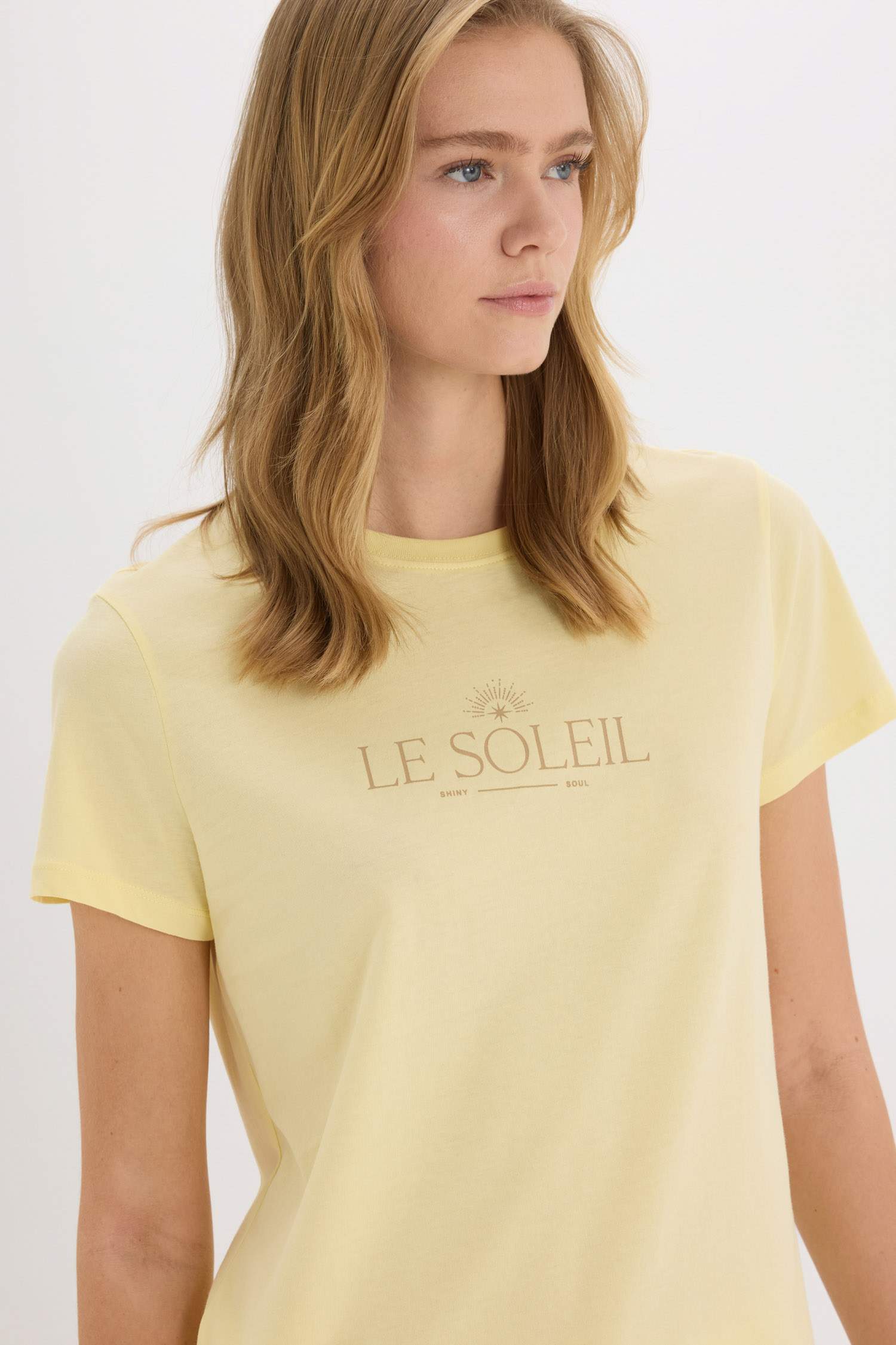 Regular Fit Crew Neck Short Sleeve T-Shirt