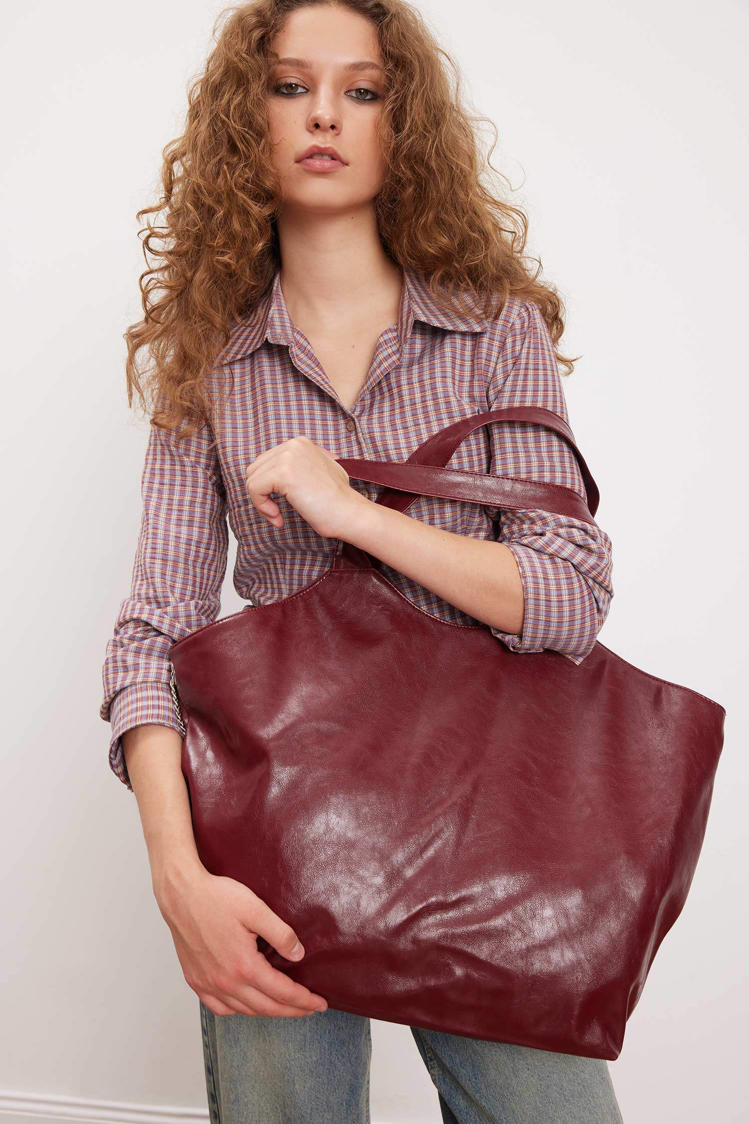 Kadın Maksi Suni Deri Omuz Çantası