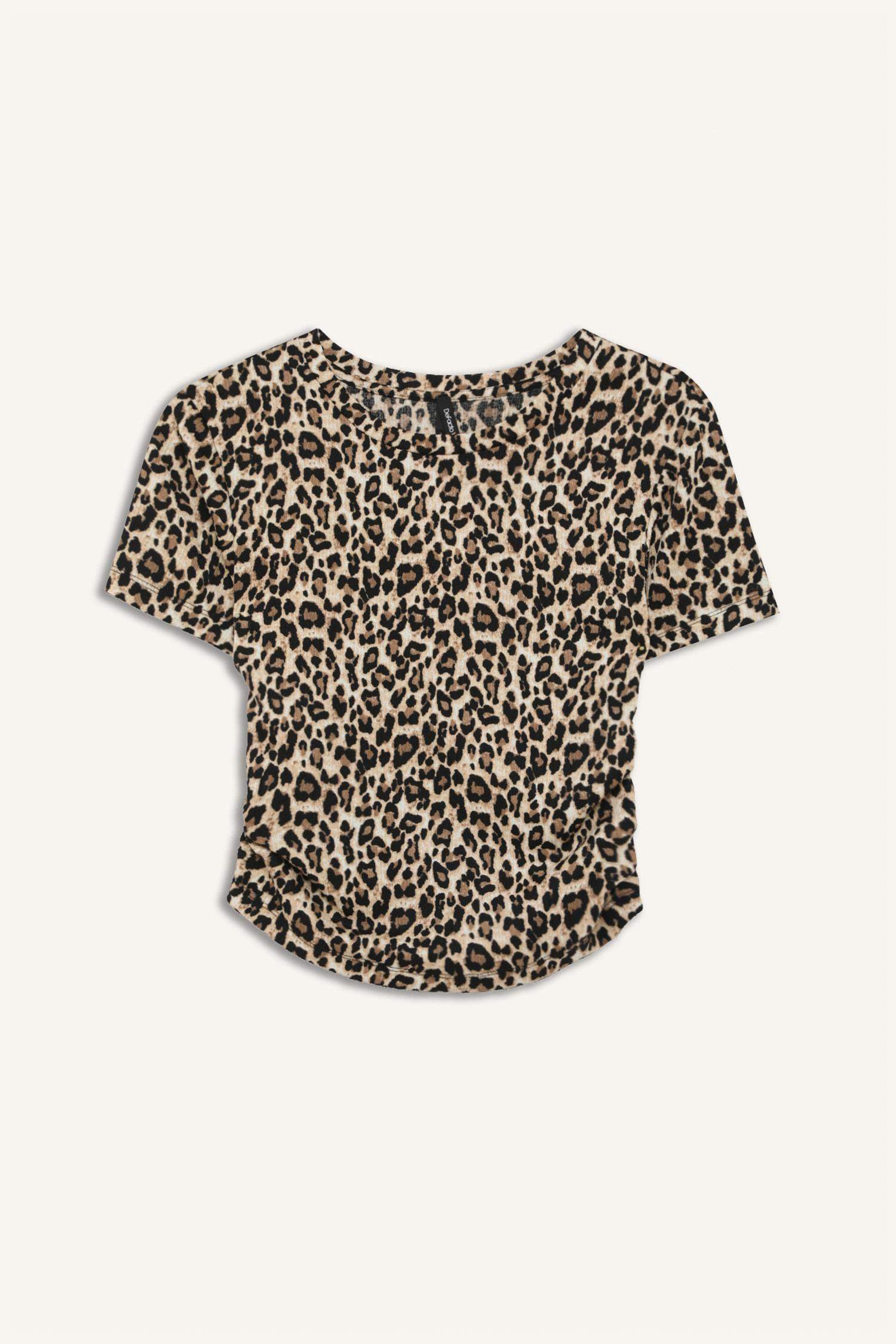 تيشيرت سليم نص كم بطبعة تايجر و رقبة مستديرة