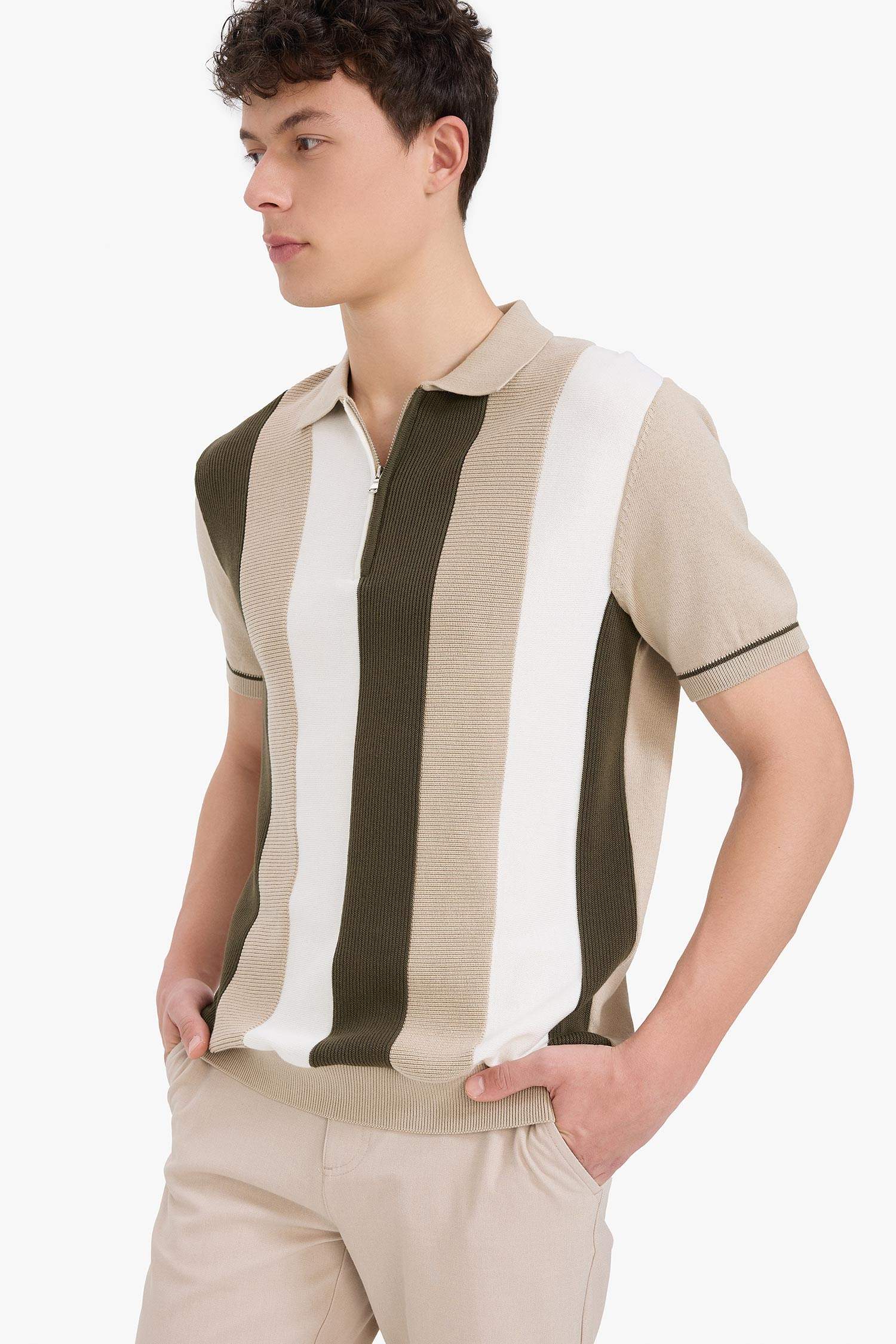 تيشيرت بولو تريكو نص كم قصة عادية