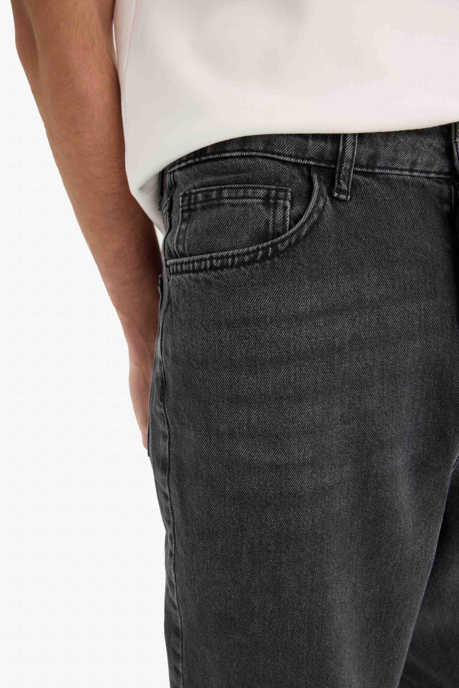 Cotton Baggy Fit Wide Leg Jeans