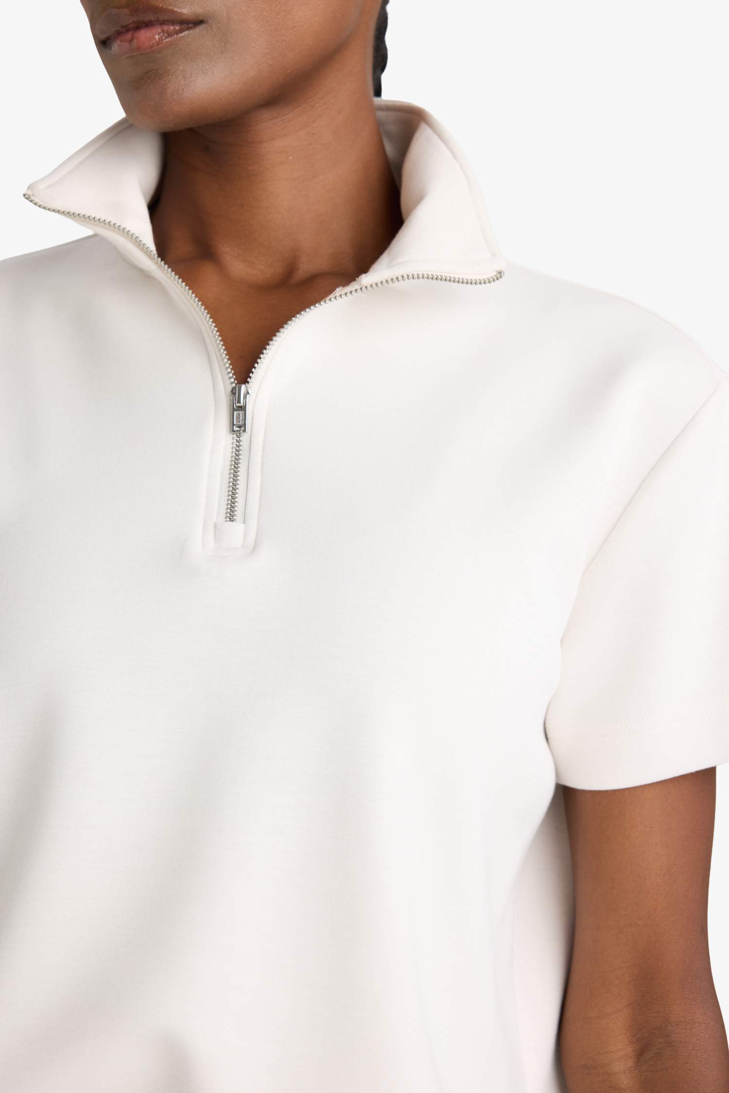 DeFactoFit Standart Fit Dik Yaka Modal Kısa Kollu Tişört