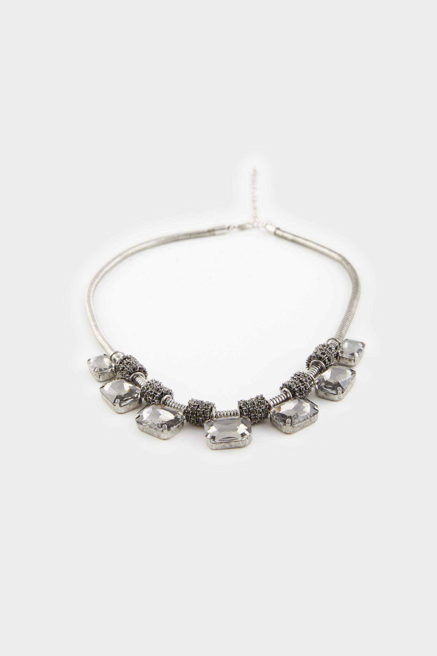 قلادة نسائي فضي