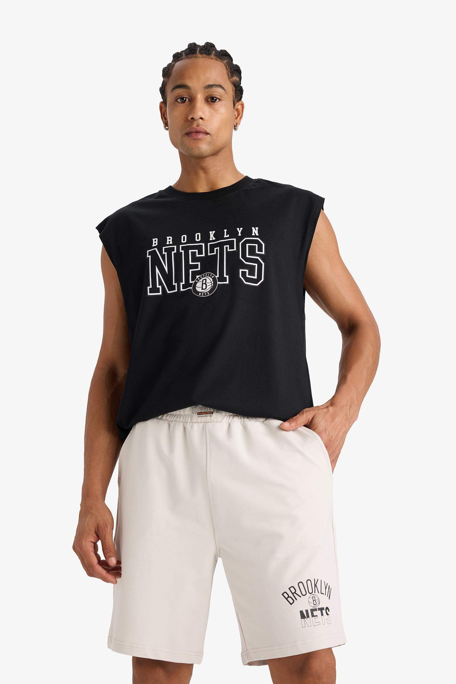 DeFactoFit NBA Brooklyn Nets Standard Fit Shorts