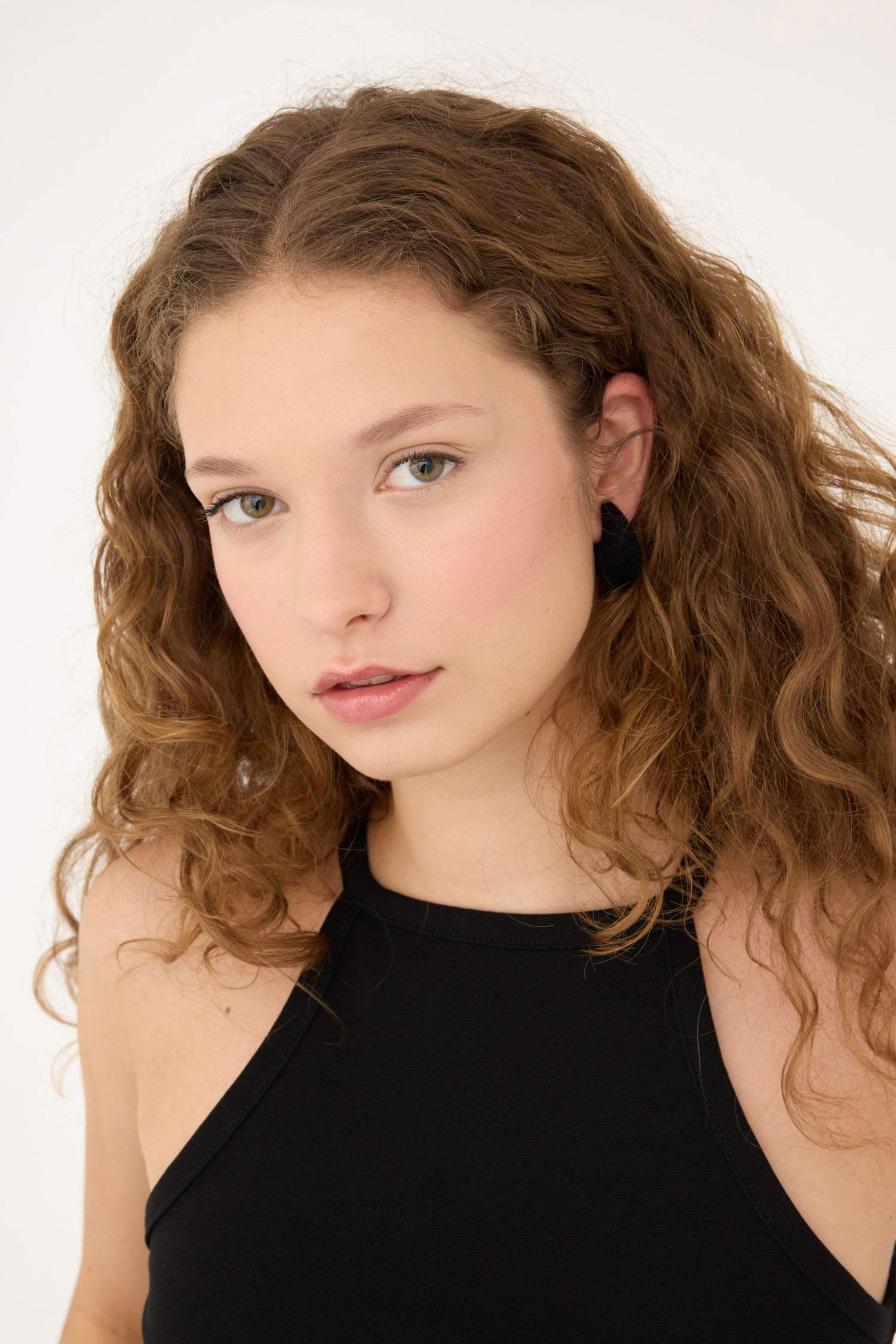 Kadın 2'li Siyah Küpe