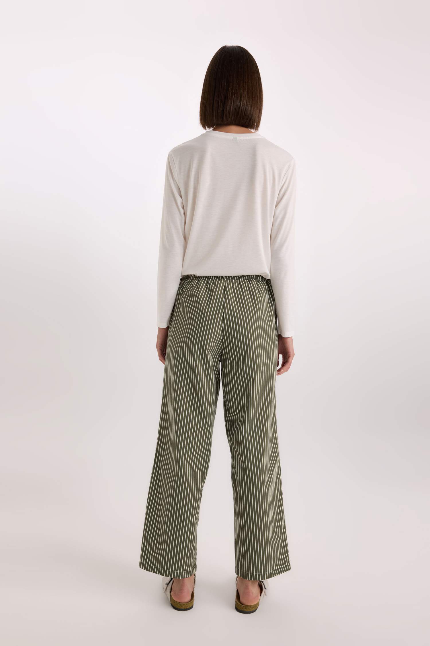 Desenli Beli Lastikli Poplin Pijama Altı-Fall in Love 