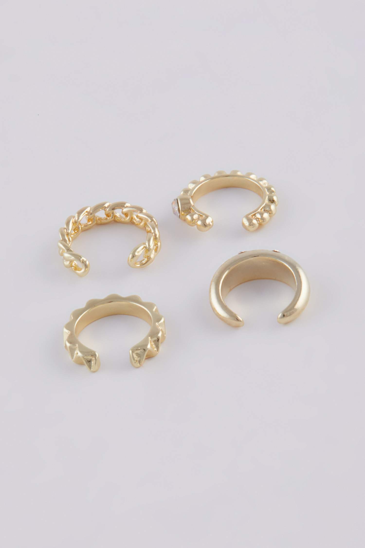 Woman 4 Piece Gold Cartilage Earrings
