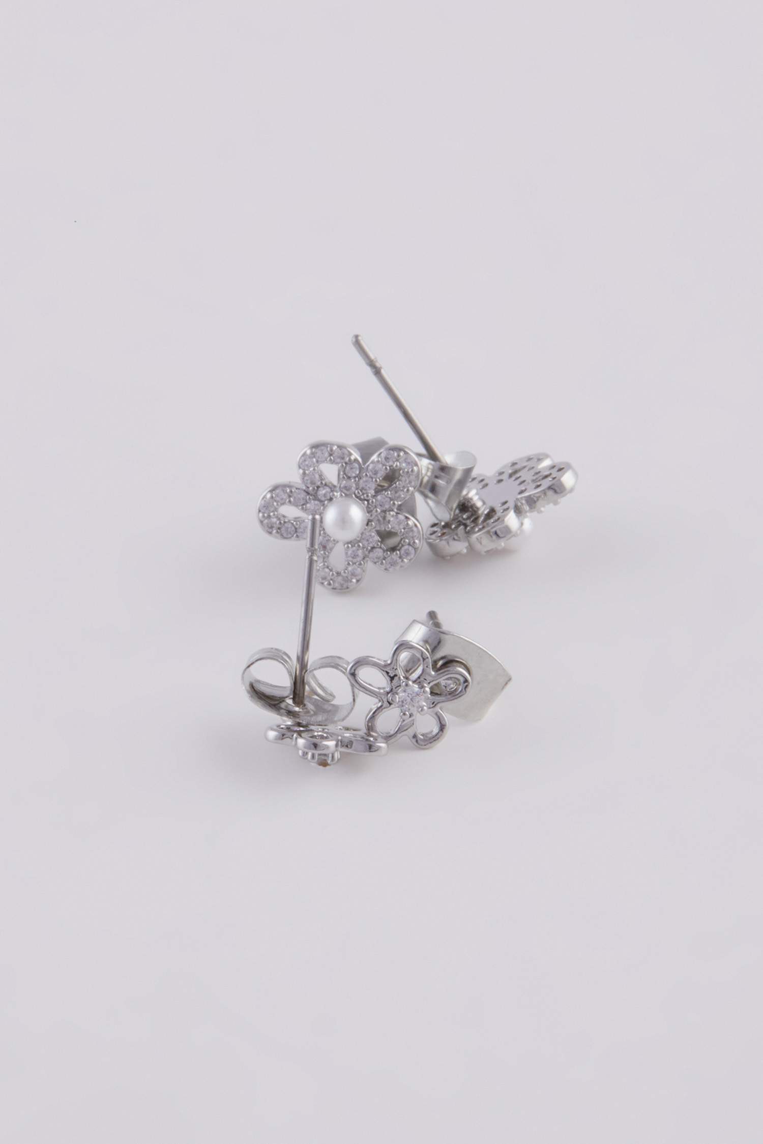 Kadın Çiçek Motifli 3'lü Silver Küpe