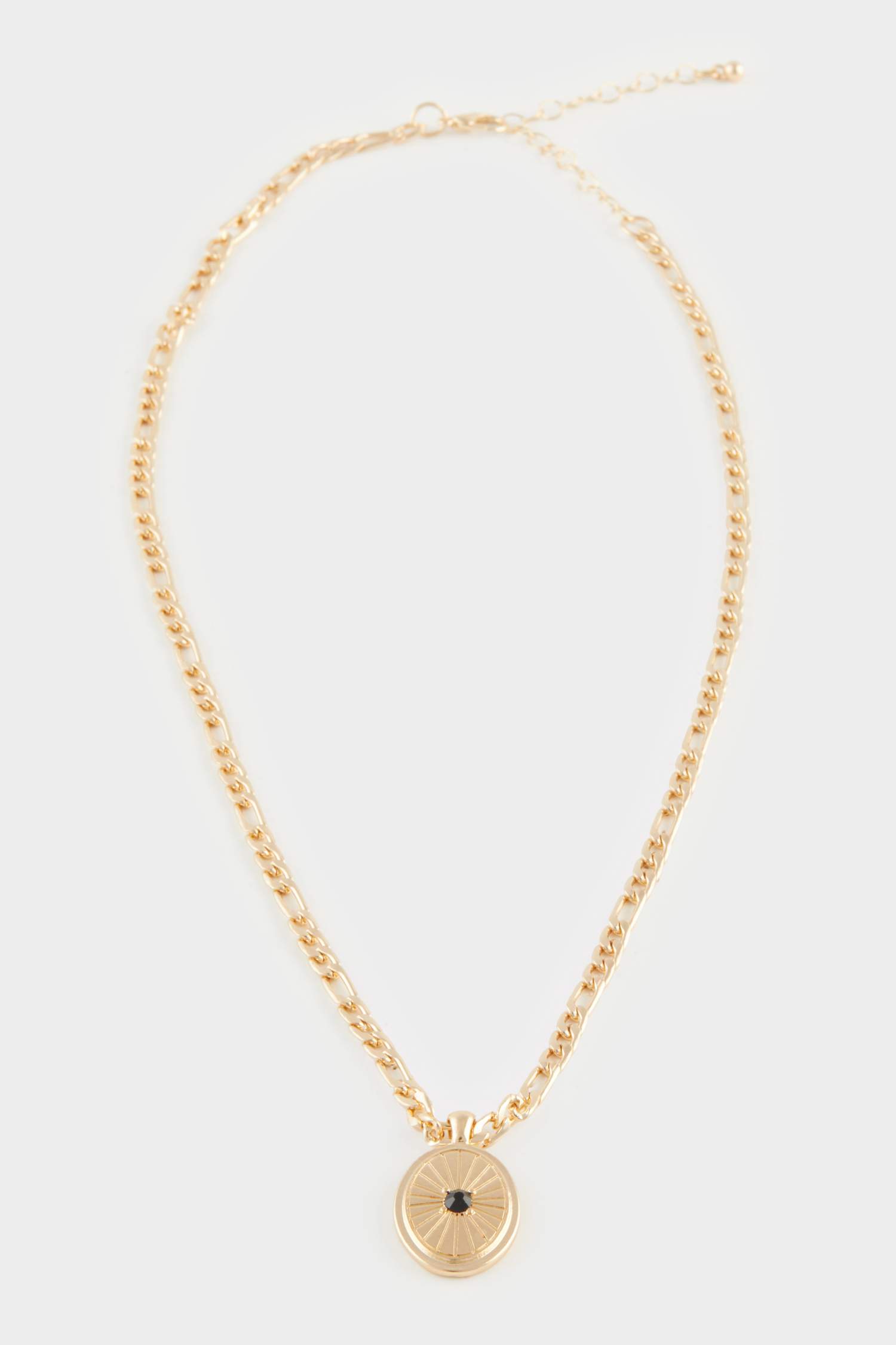 قلادة نسائي ذهبي