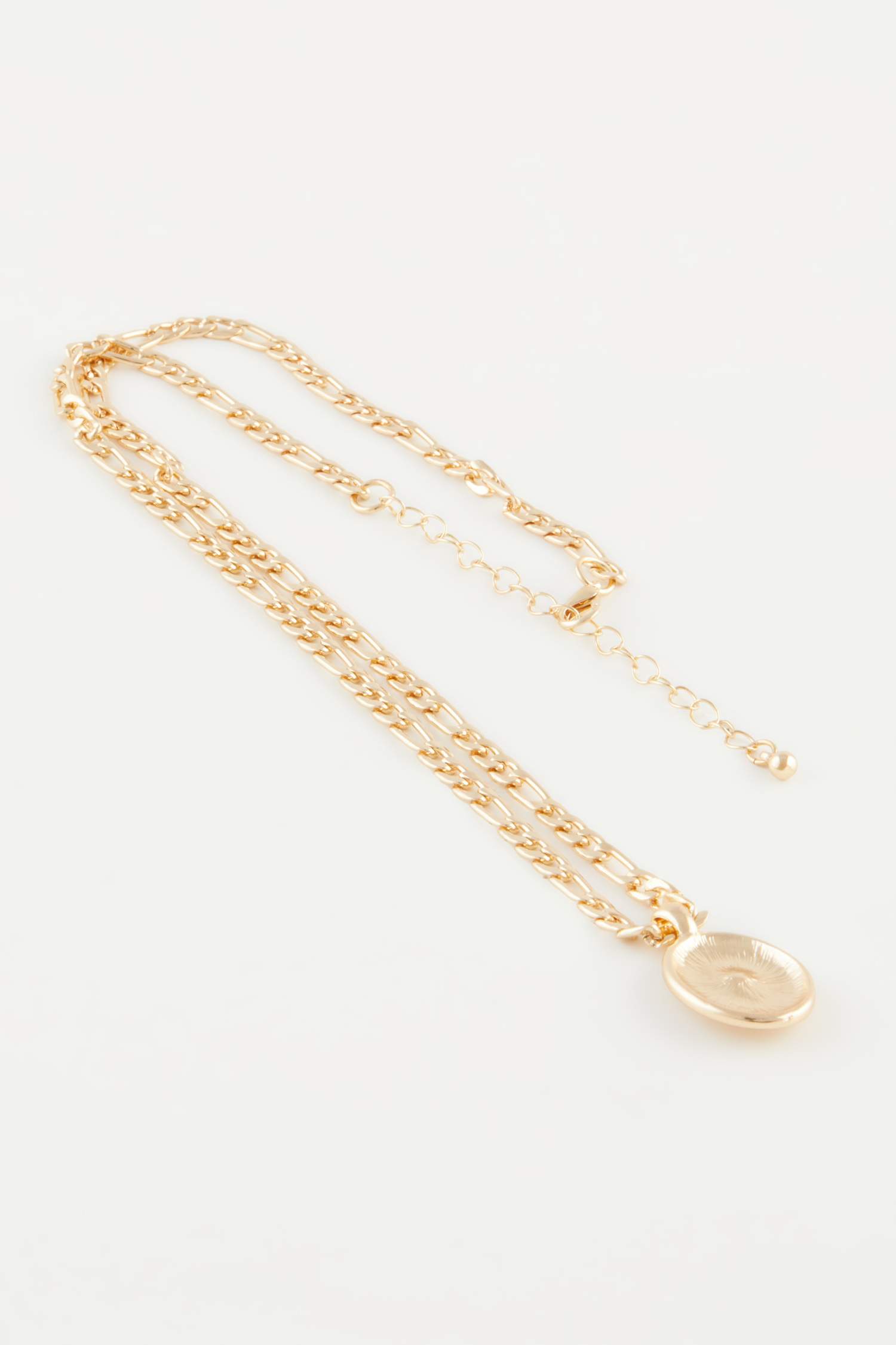 قلادة نسائي ذهبي