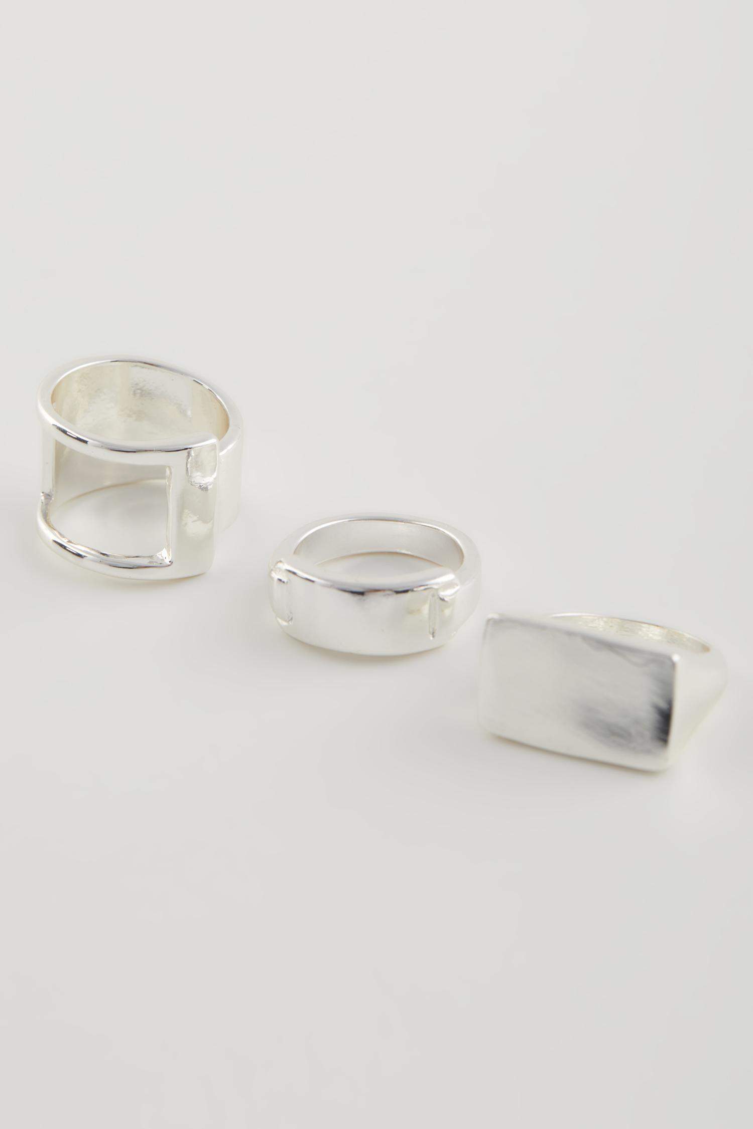 Woman 3 Piece Silver Rings