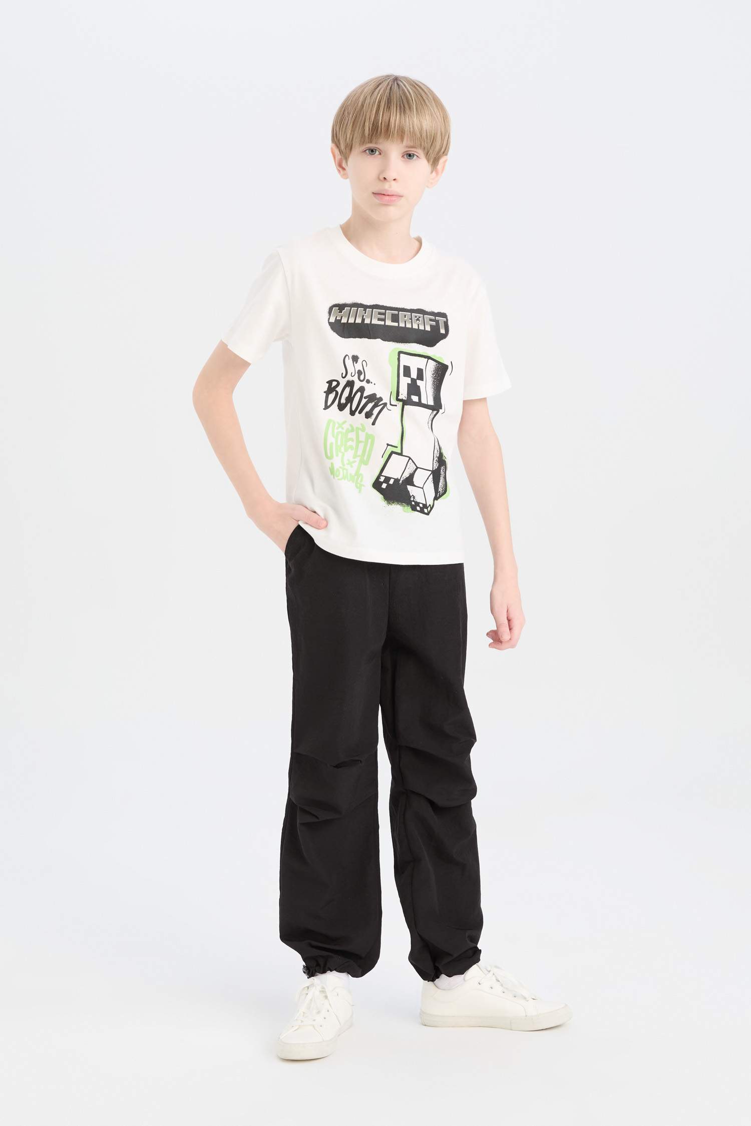 Erkek Çocuk Minecraft Bisiklet Yaka Kısa Kollu Tişört