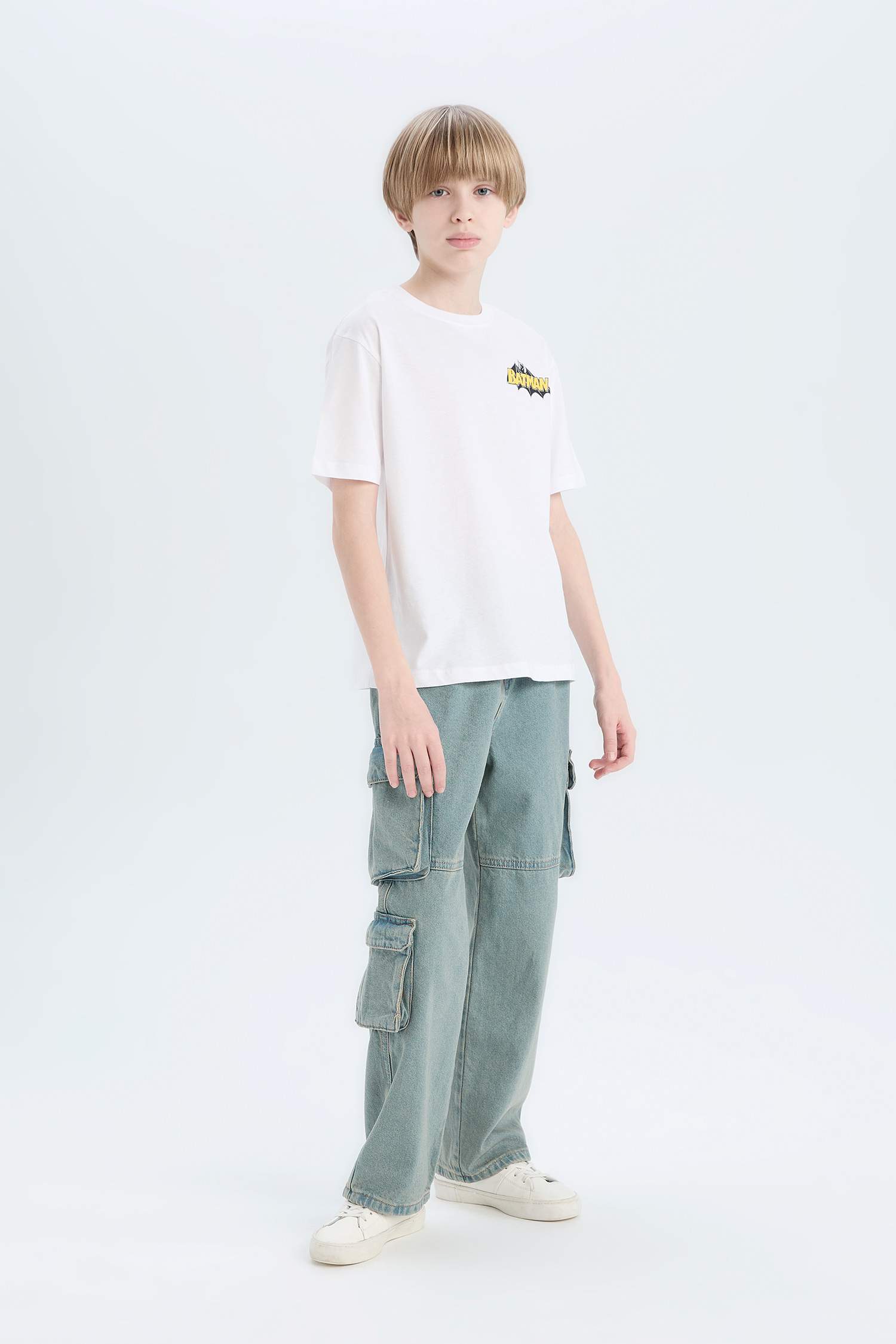 Erkek Çocuk Batman Bisiklet Yaka Sırt Baskılı Kısa Kollu Tişört