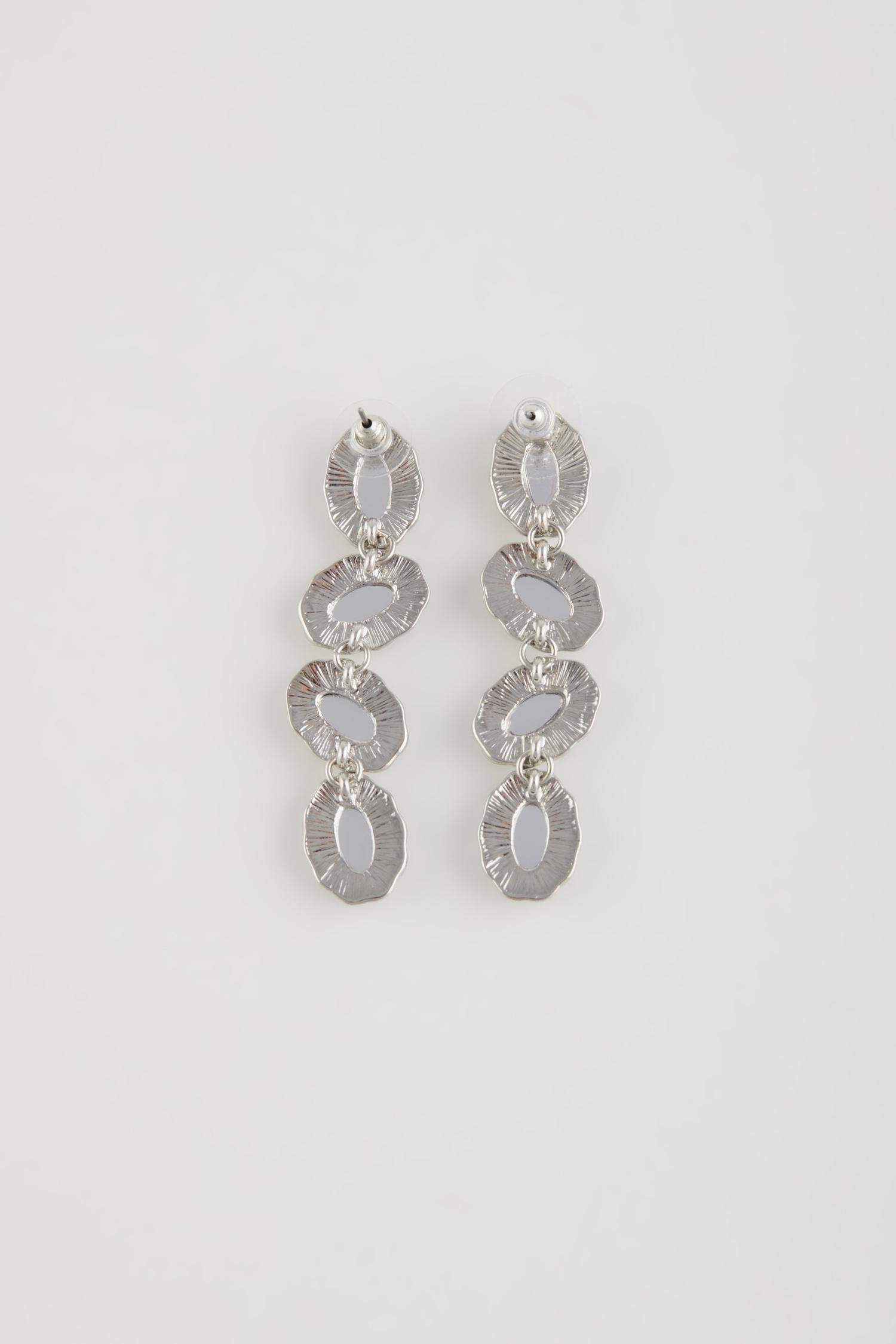 Kadın Parlak Taşlı Silver Küpe