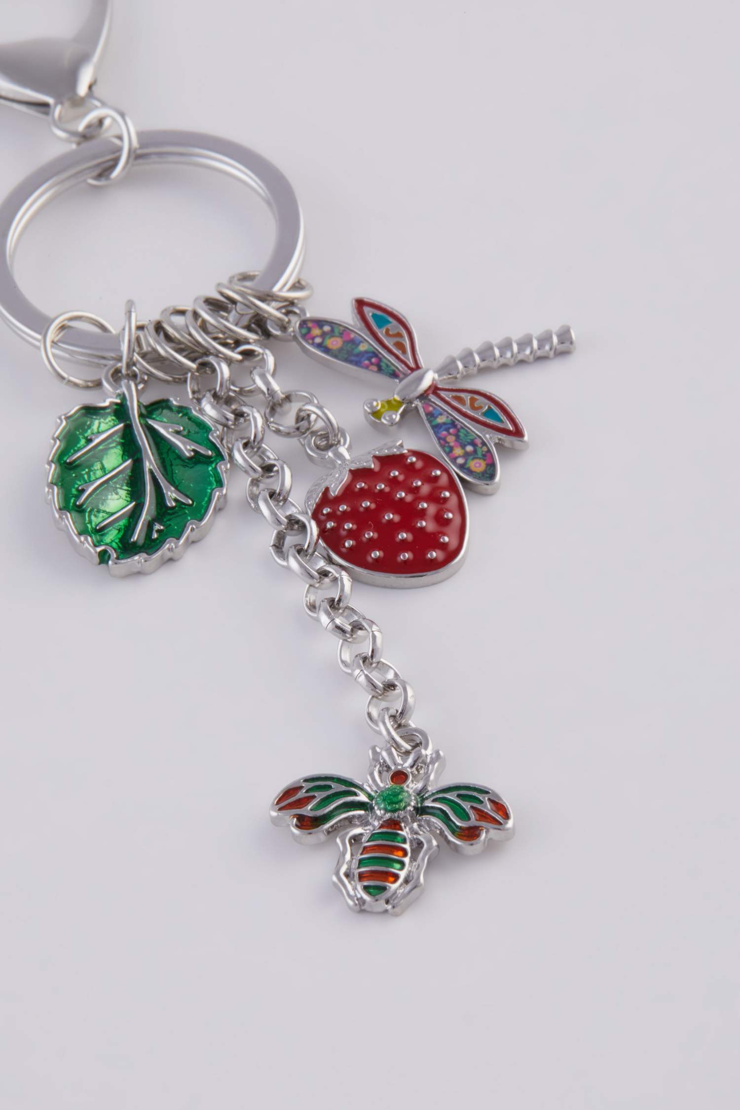 Porte-clés charm en métal argenté pour femme