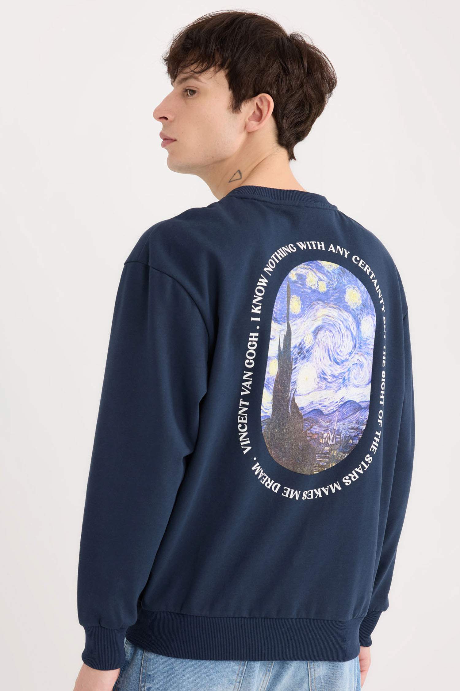 Van Gogh Boxy Fit Bisiklet Yaka Sırt Baskılı Sweatshirt