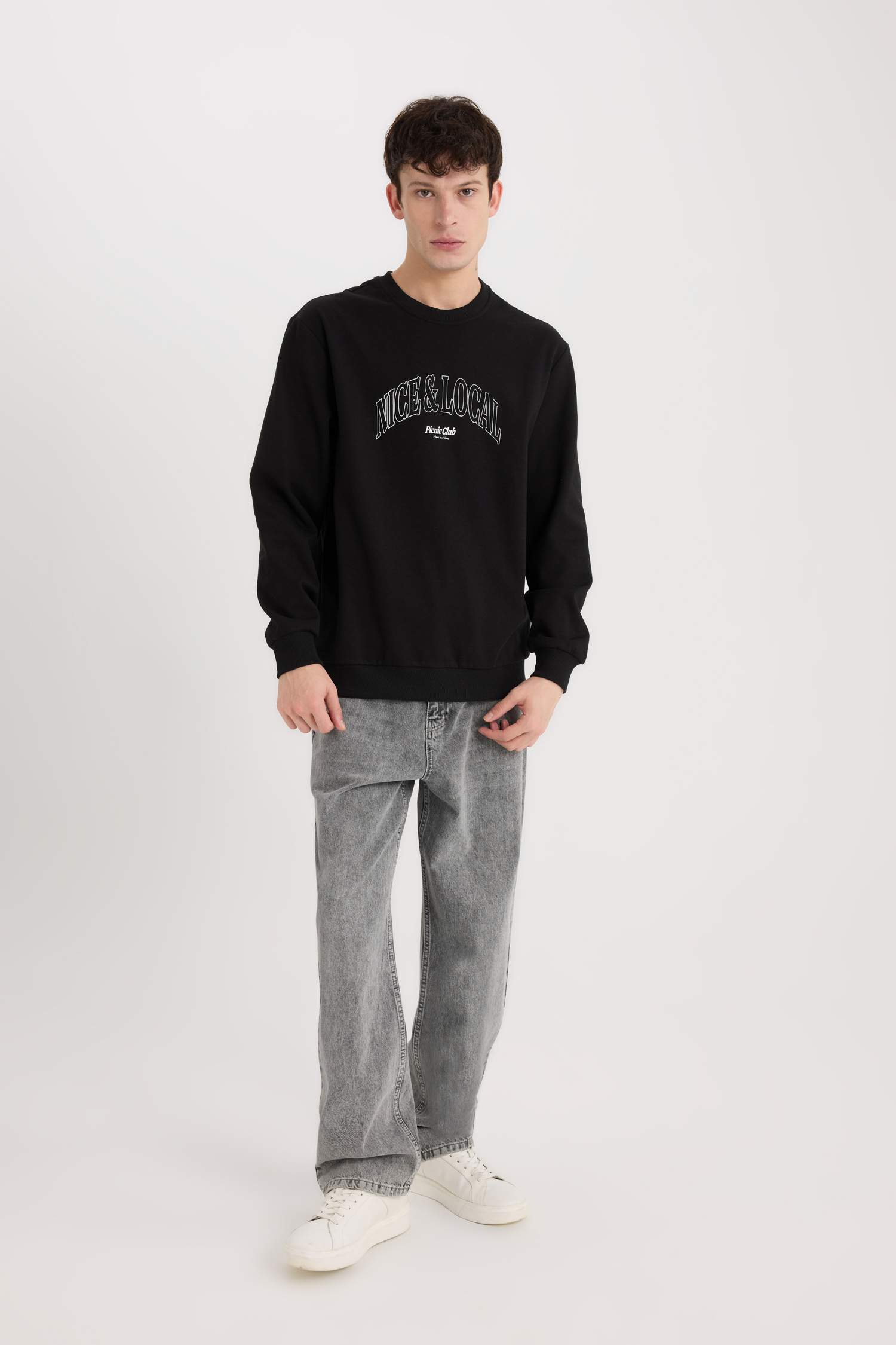 Regular Fit Bisiklet Yaka Baskılı Sweatshirt