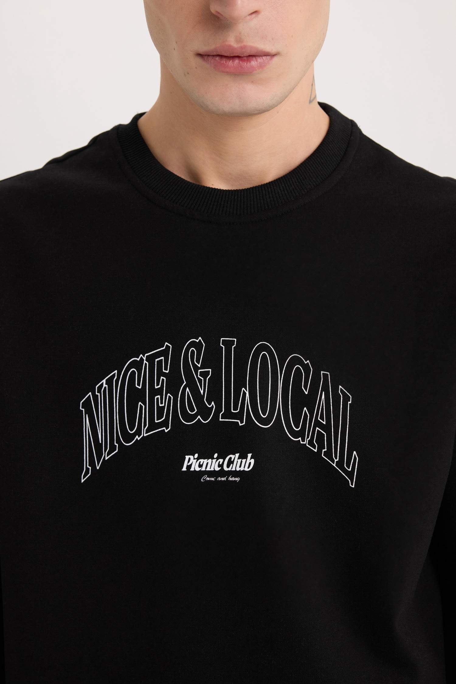 Regular Fit Bisiklet Yaka Baskılı Sweatshirt