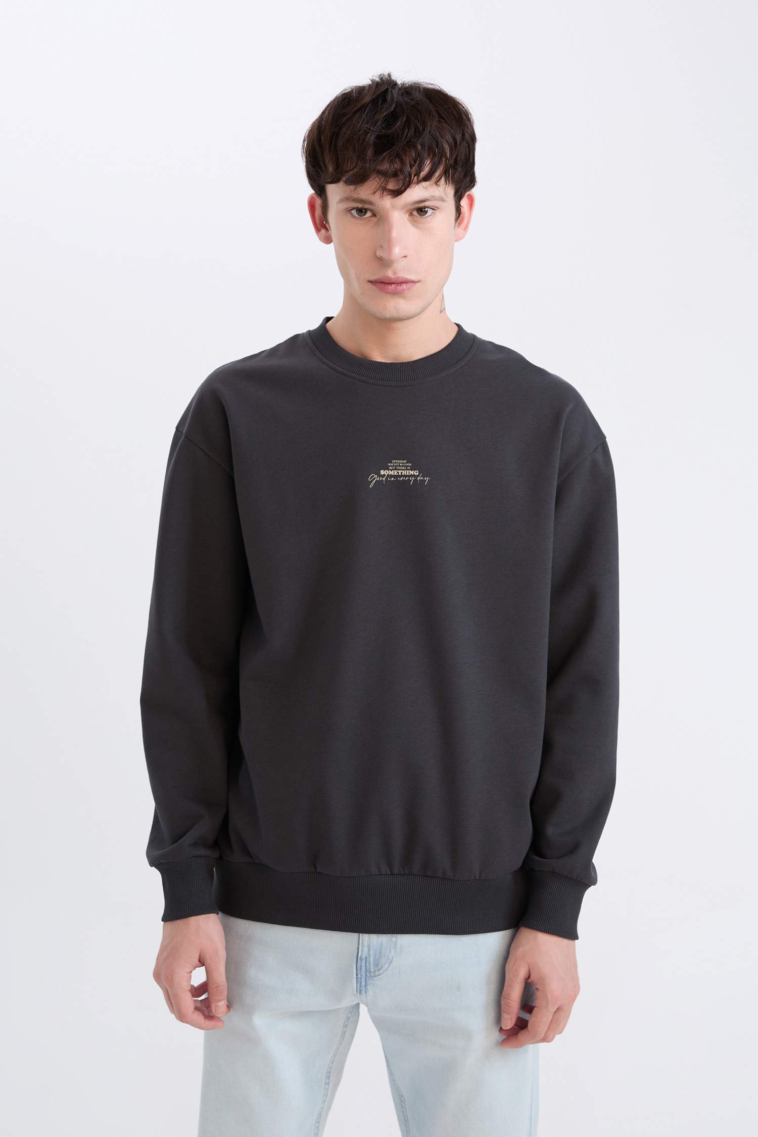 Boxy Fit Bisiklet Yaka Sırt Baskılı Sweatshirt