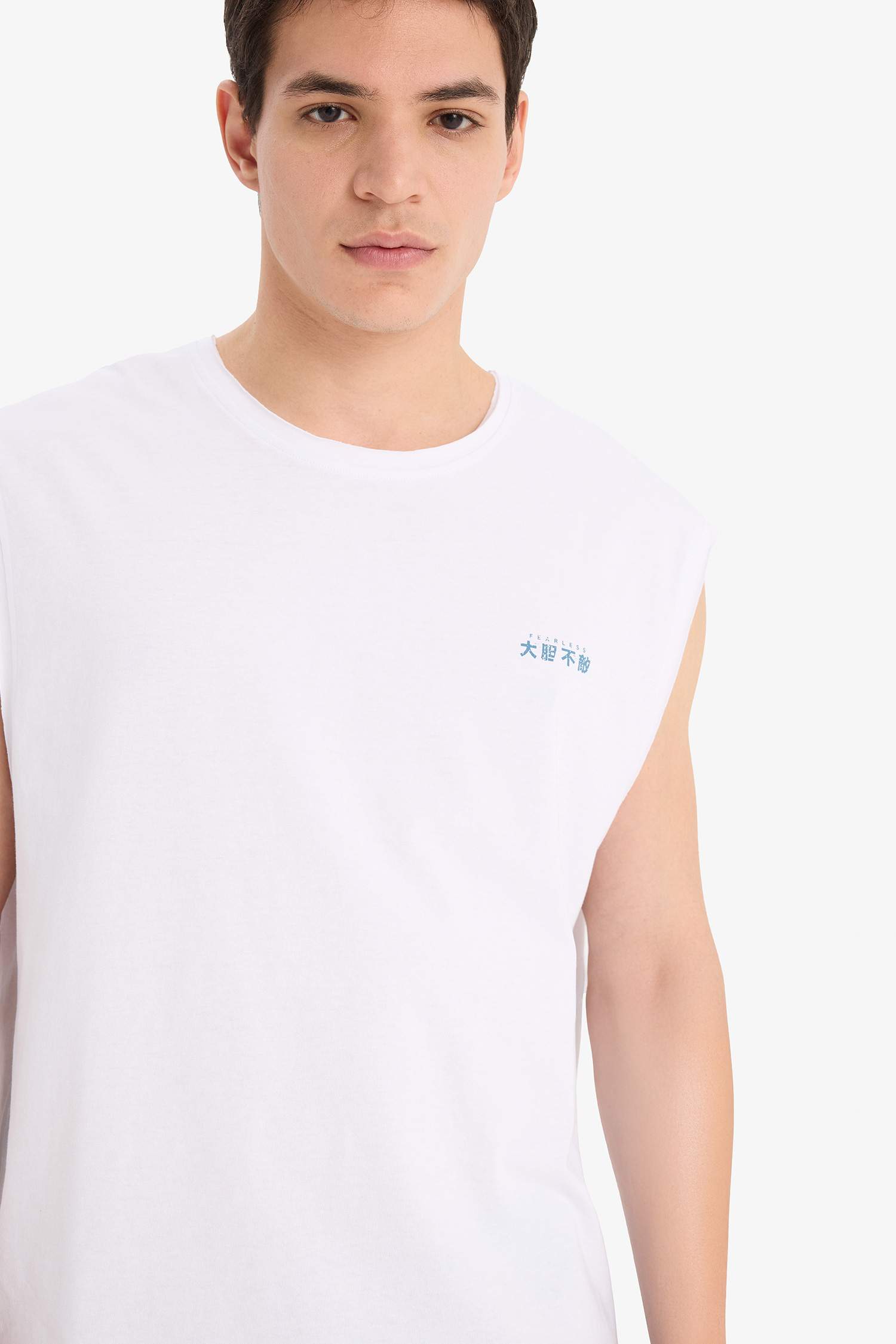 %100 Pamuk Boxy Fit Bisiklet Yaka Sırt Baskılı Atlet