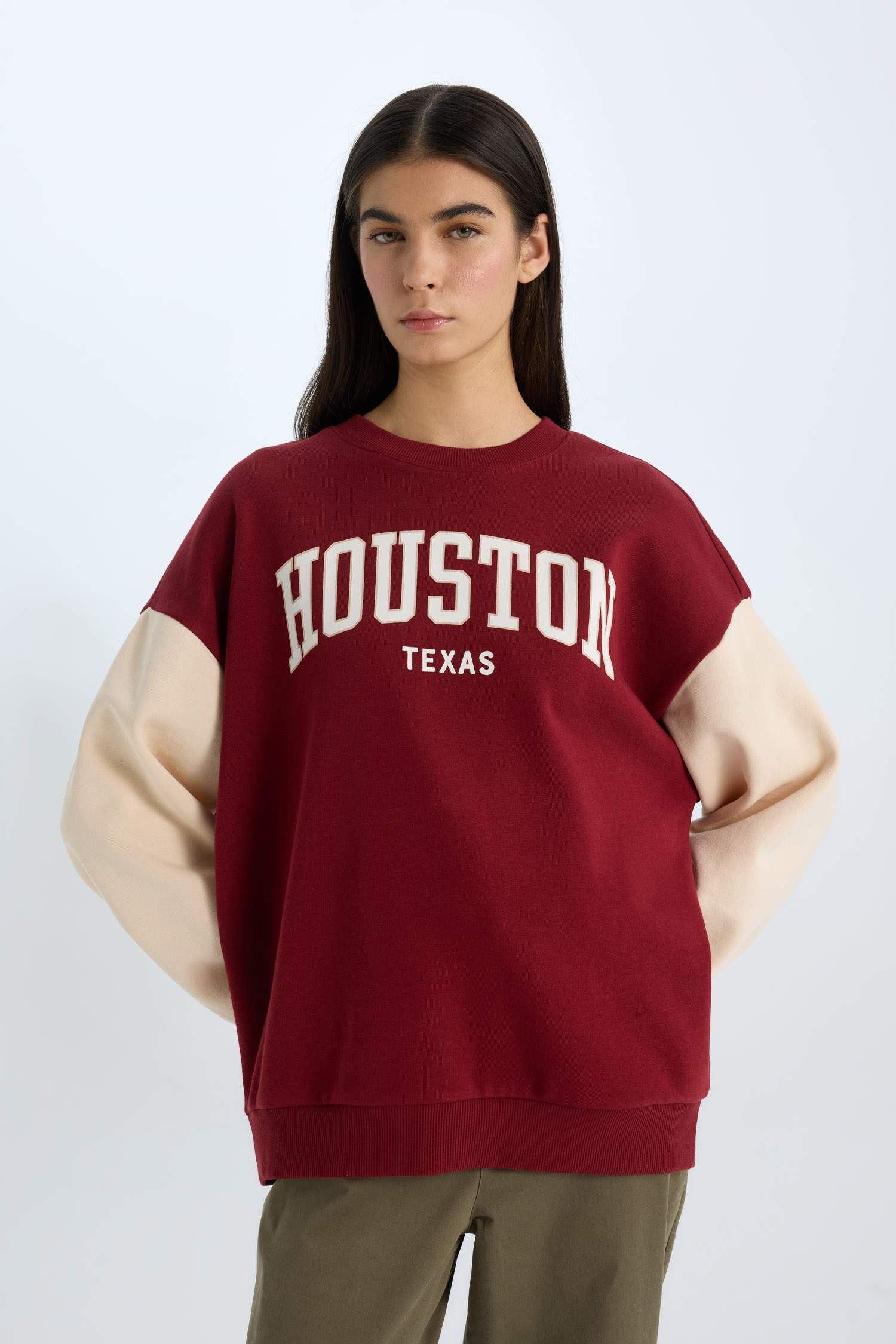 үлкен пішім қала дөңгелек жаға Свитер