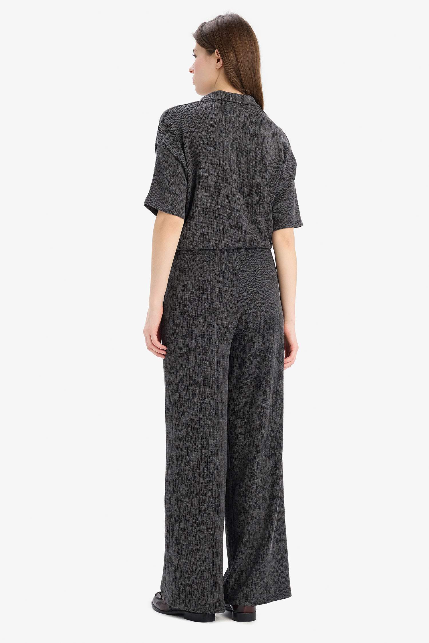 بنطرون منسوج برجل واسع وايد ليج