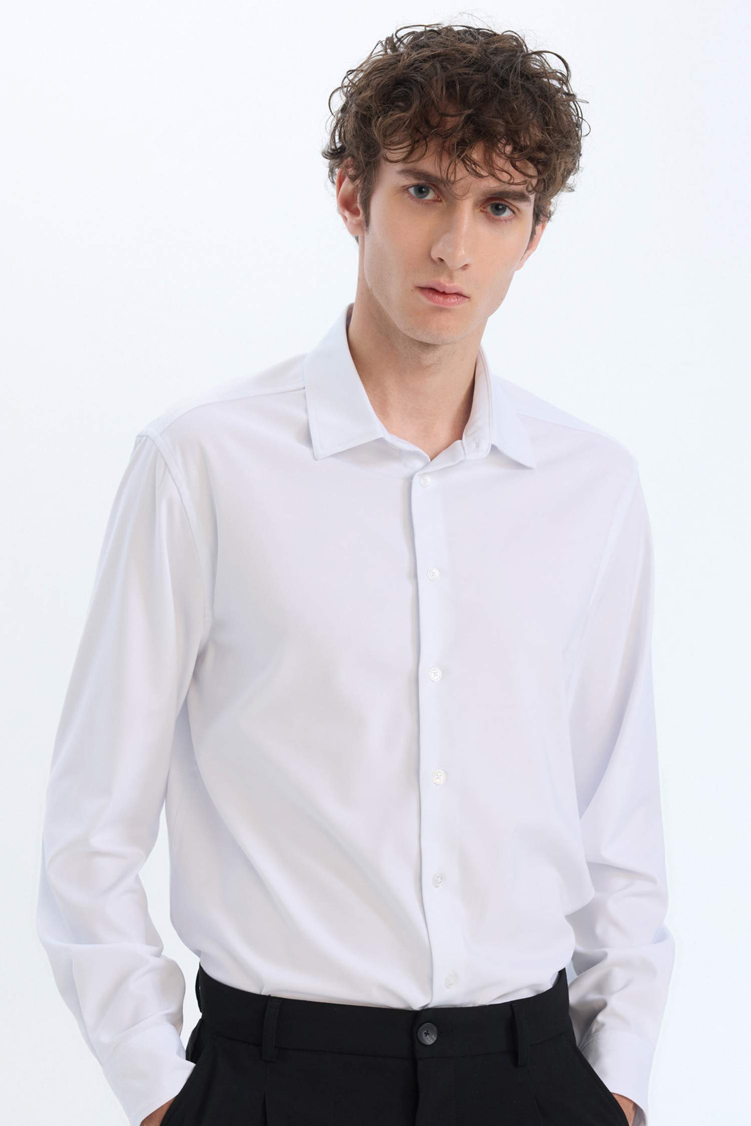 Regular Fit Polo Yaka Uzun Kollu Beyaz Gömlek