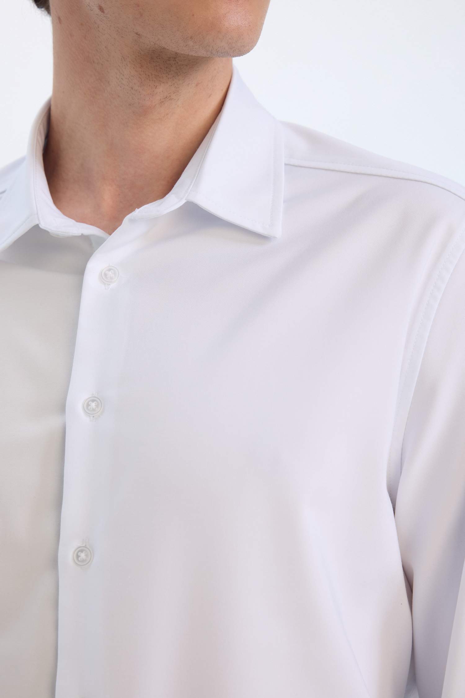 Regular Fit Polo Yaka Uzun Kollu Beyaz Gömlek