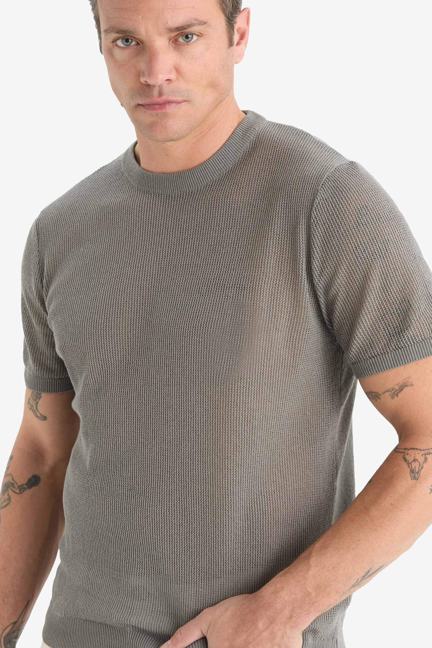 Standard Fit Crew Neck Knitwear T-Shirt