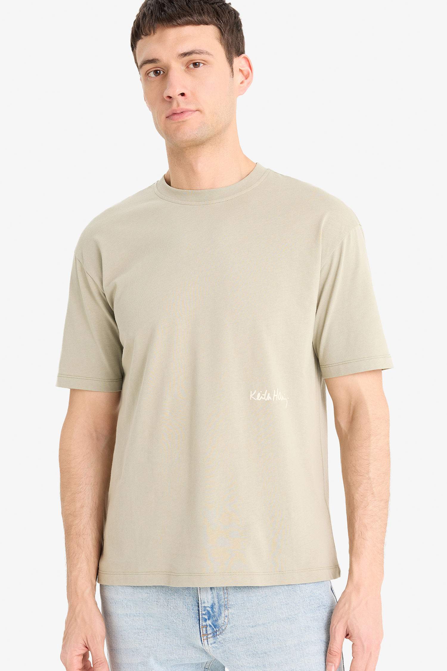 تيشيرت نص ردن أوفر سايز بياخة مستديرة من كيث هارينج