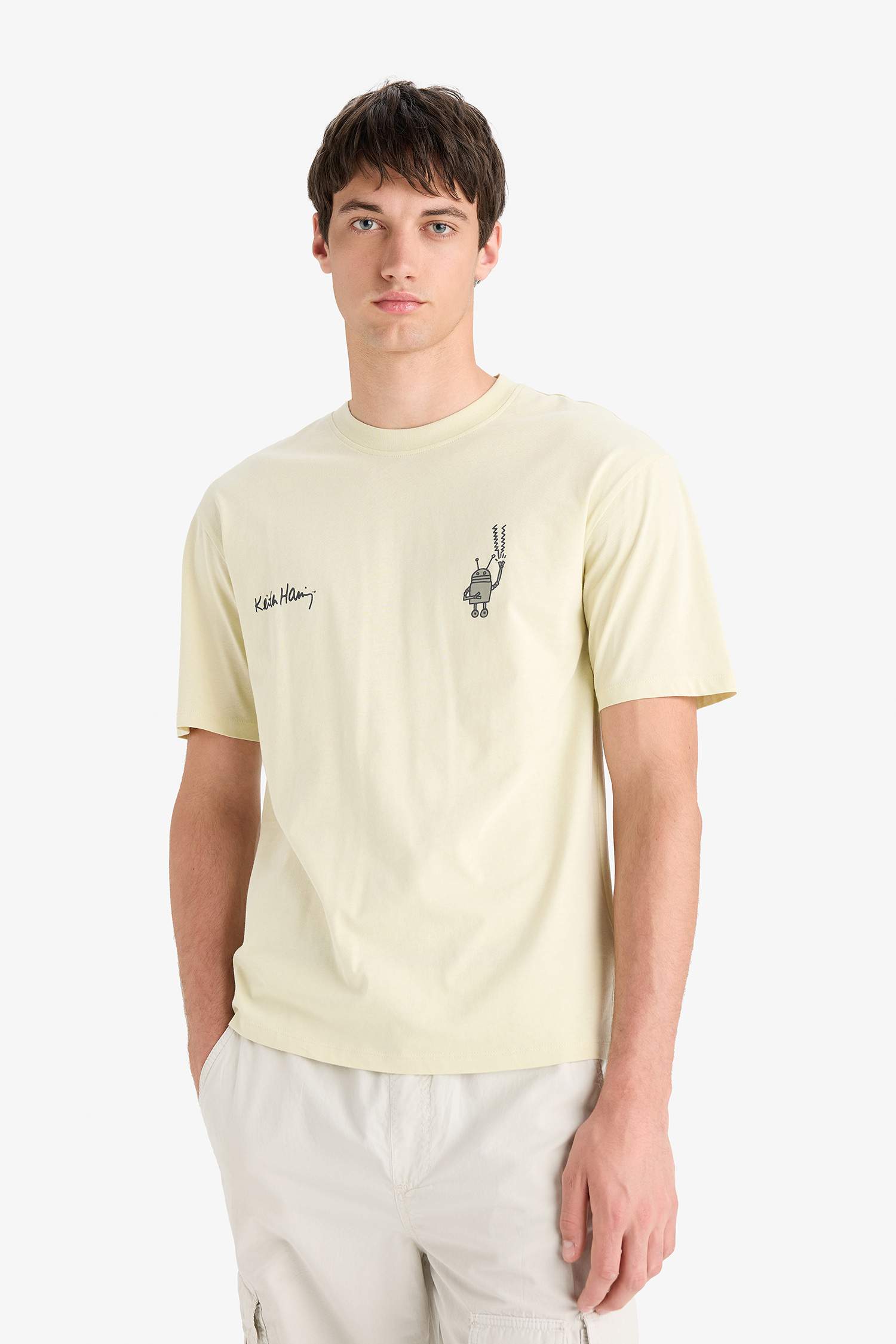 Boxy Fit Keith Haring Licensed Crew Neck Printed Short Sleeve T-Shirt