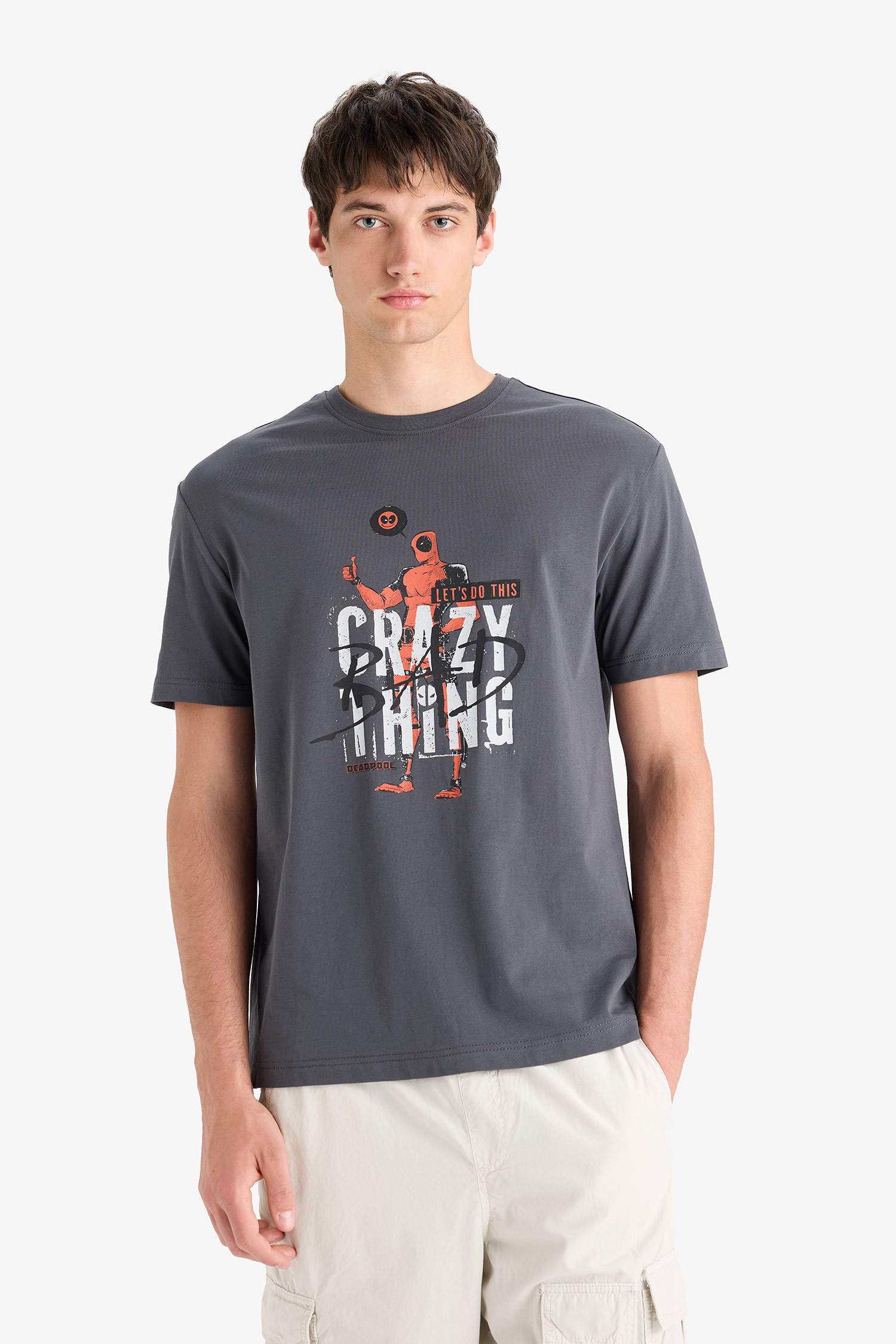 تيشيرت مطبوع قصة عادية بياخة مستديرة من ديدبول