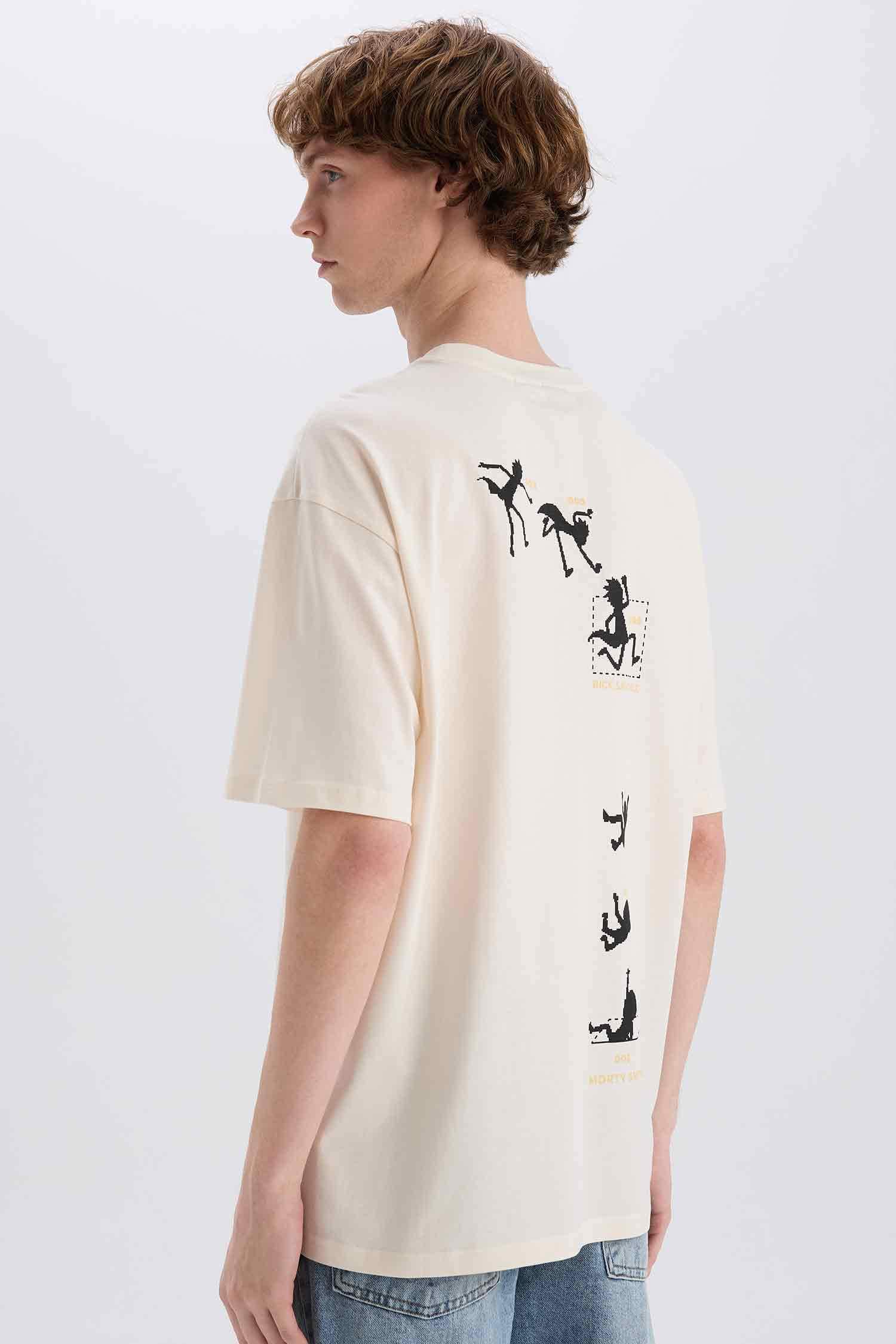 Cotton Rick and Morty Boxy Fit Crew Neck Printed T-Shirt