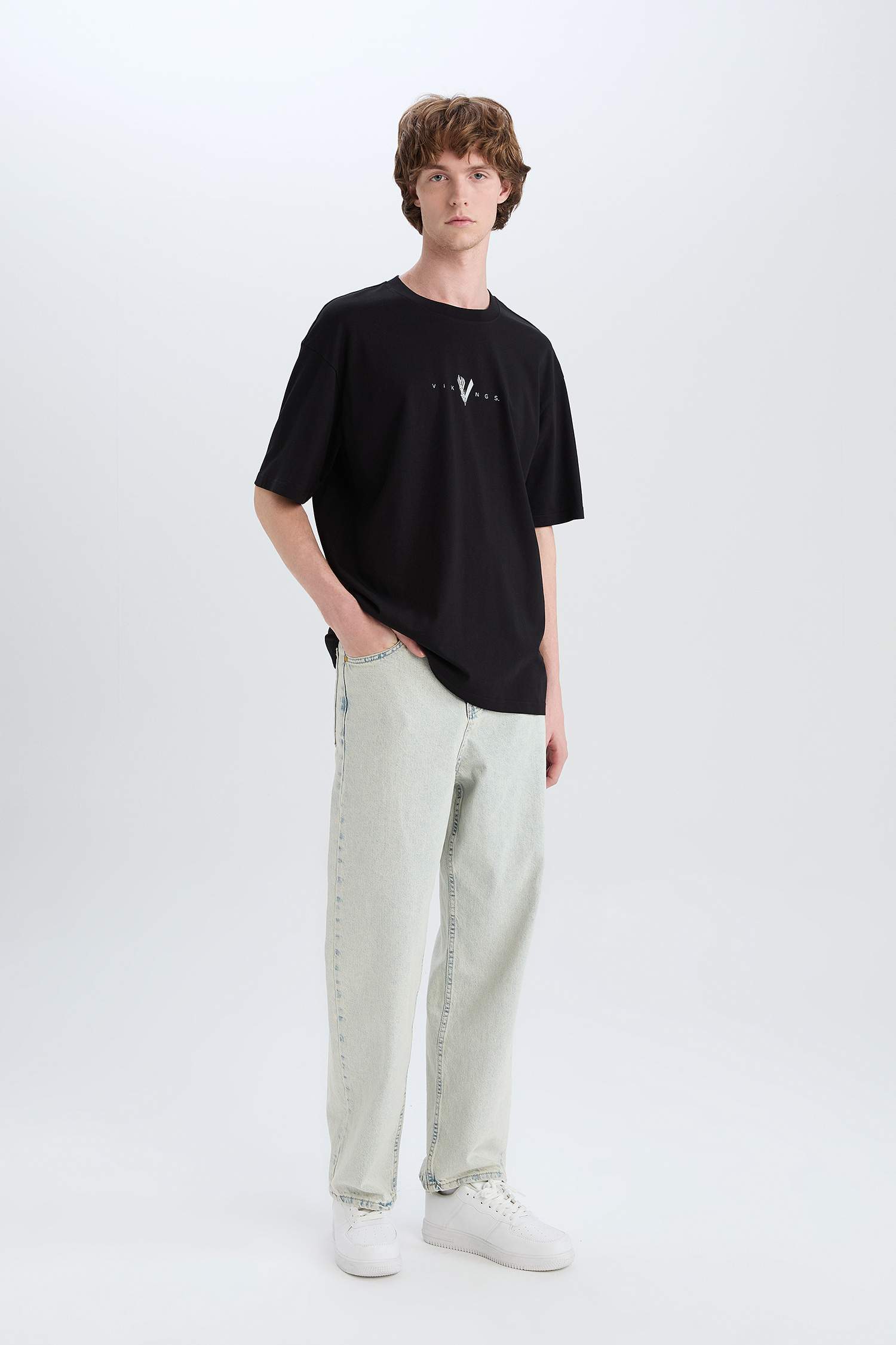 T-shirt boxy en coton imprimé Vikings Valhalla à col rond