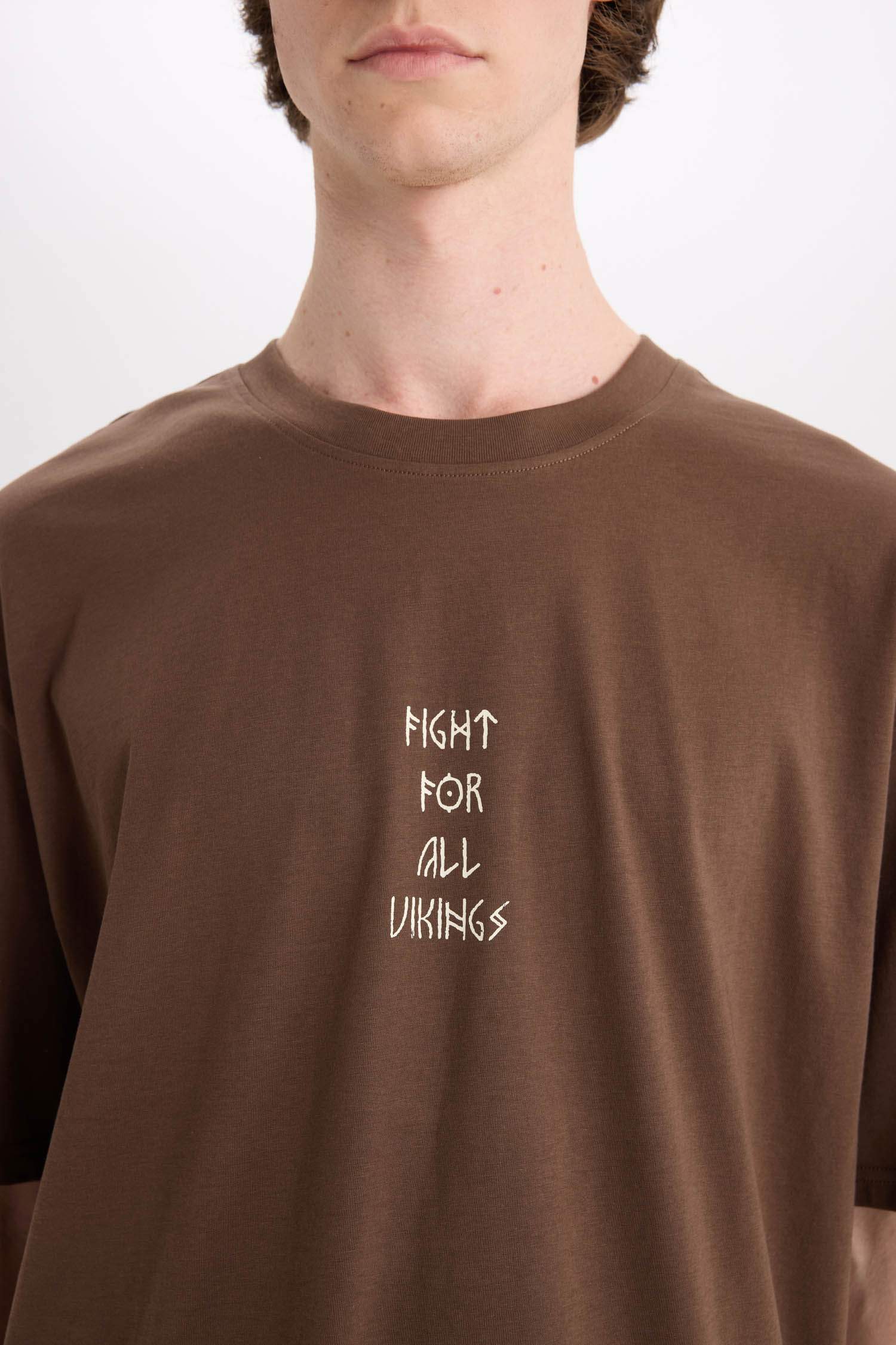 %100 Pamuk Vikings Valhalla Boxy Fit Bisiklet Yaka Sırt Baskılı Kısa Kollu Tişört