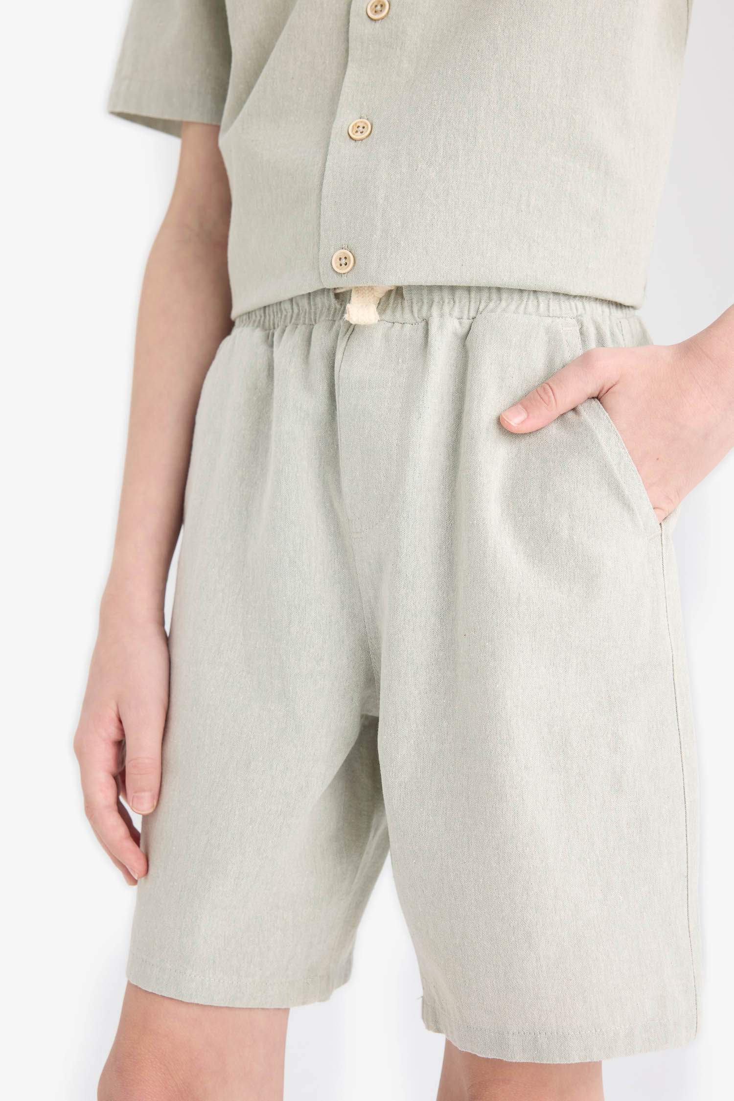 Boy Regular Fit Shorts