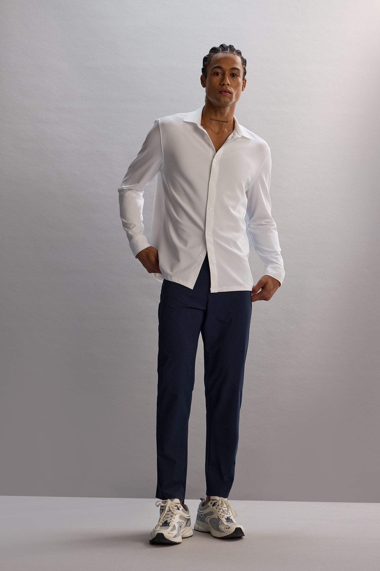 Slim Fit Dar Kesim Standart Paça Dokuma Sporcu Pantolon