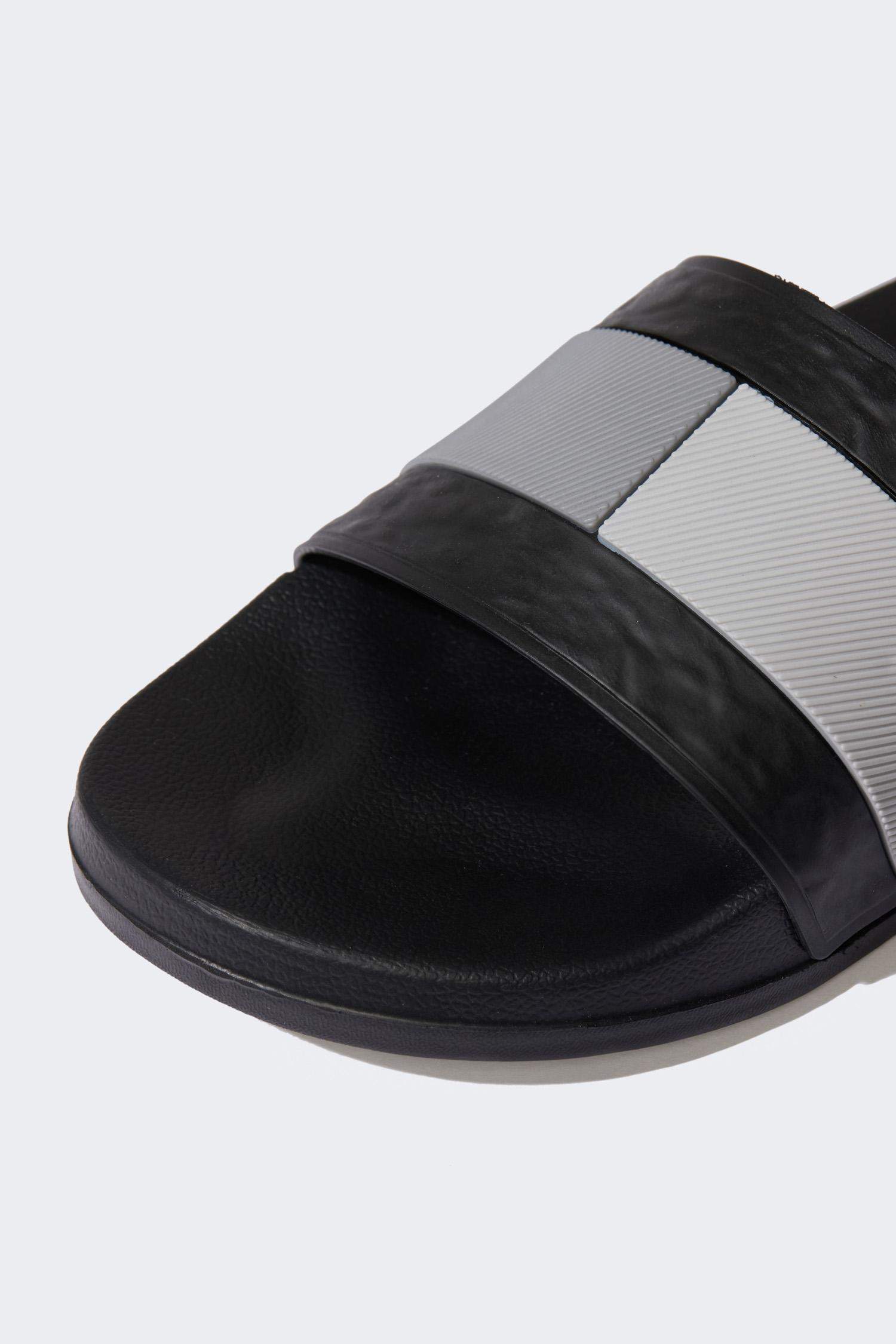 شبشب رجالي إيفا بكعب مسطح بشريط مفرد