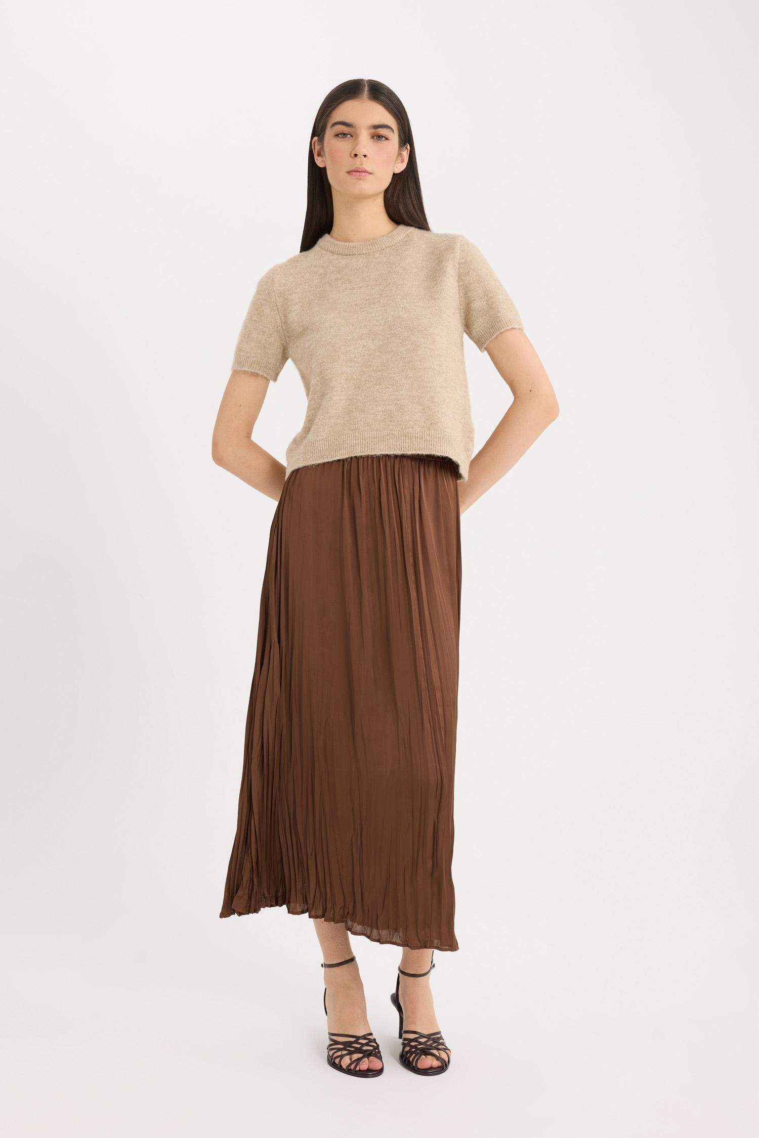 A Kesim Yüksek Bel Saten Midi Etek