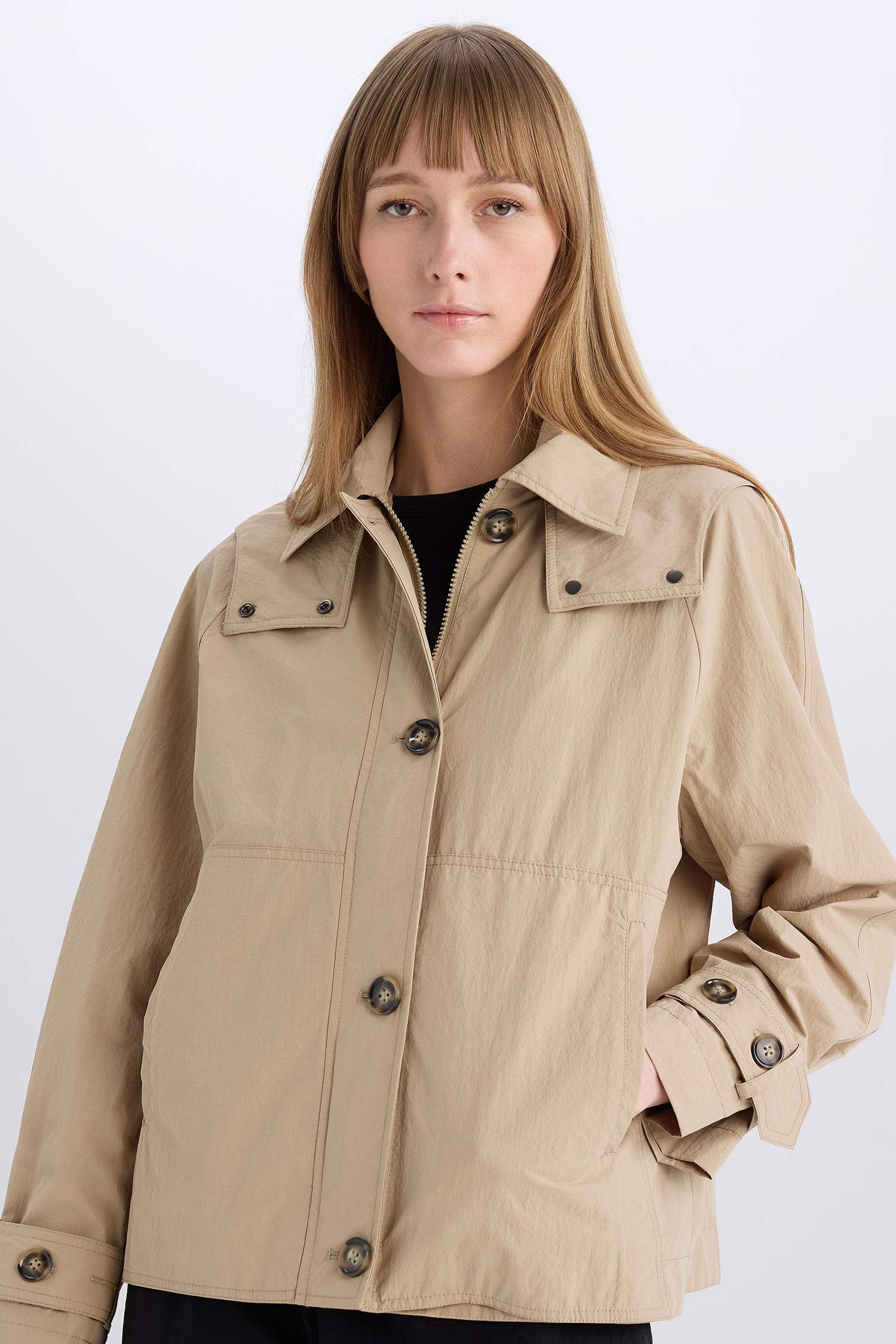 Regular Fit Hooded Pocket Zippered Waterproof Raincoat