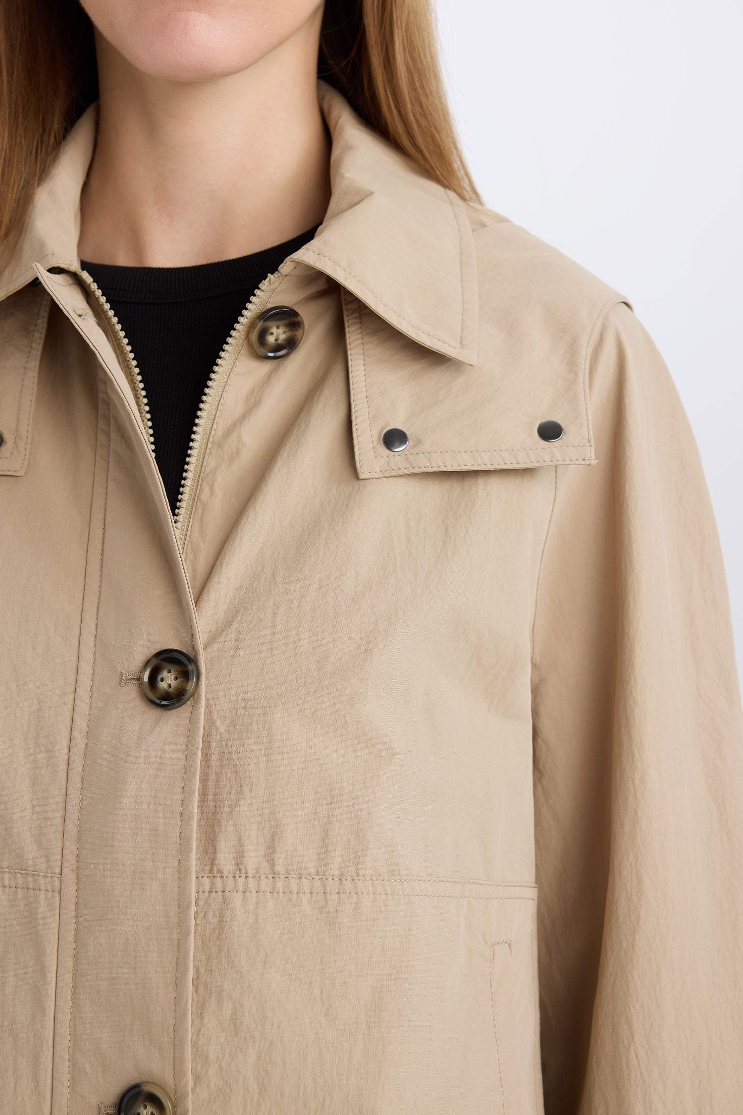 Regular Fit Hooded Pocket Zippered Waterproof Raincoat