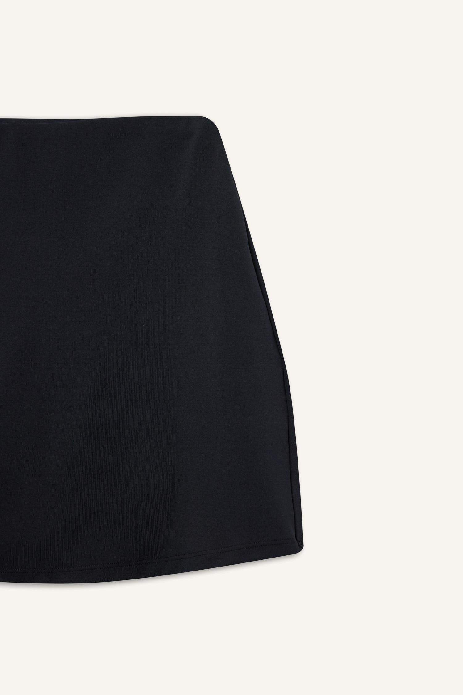 DeFactoFit Standart Fit İçi Taytlı Mini Etek