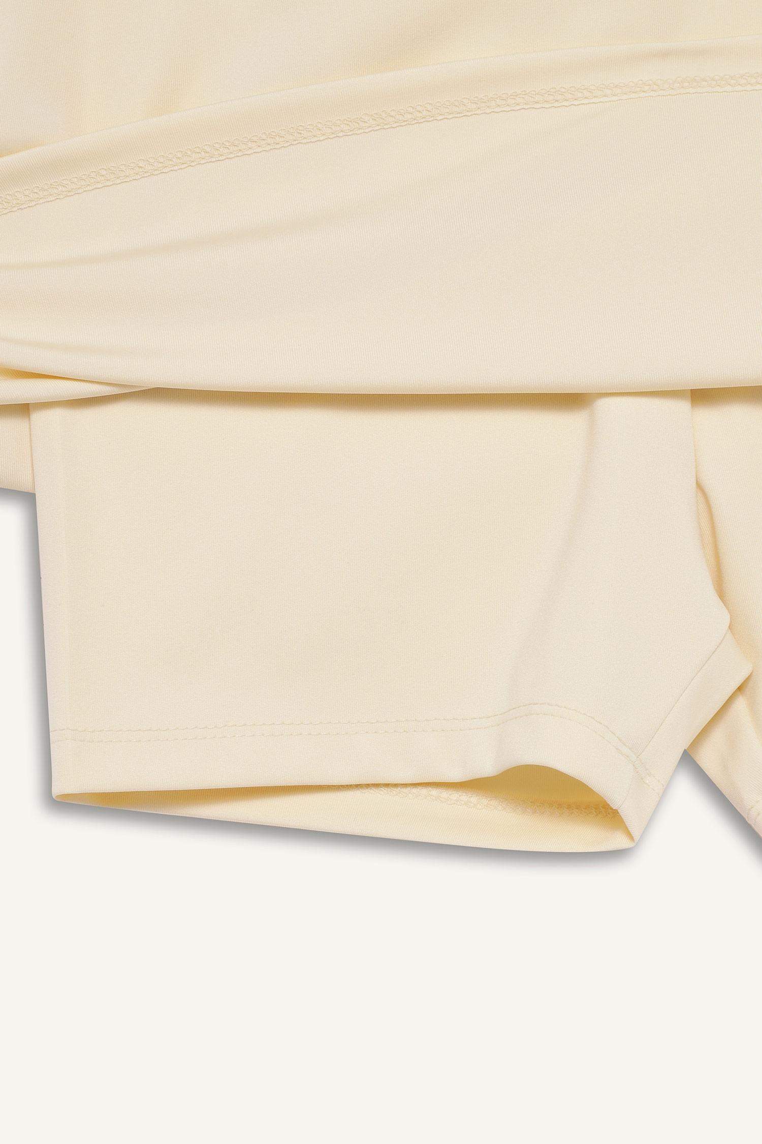 تنورة قصة عادية