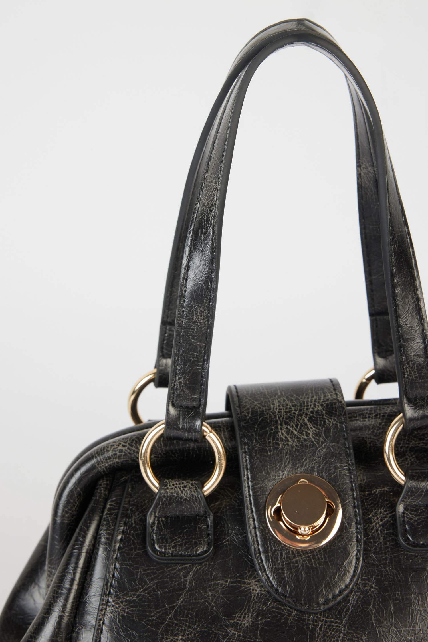 شنطة كتف جلد صناعي