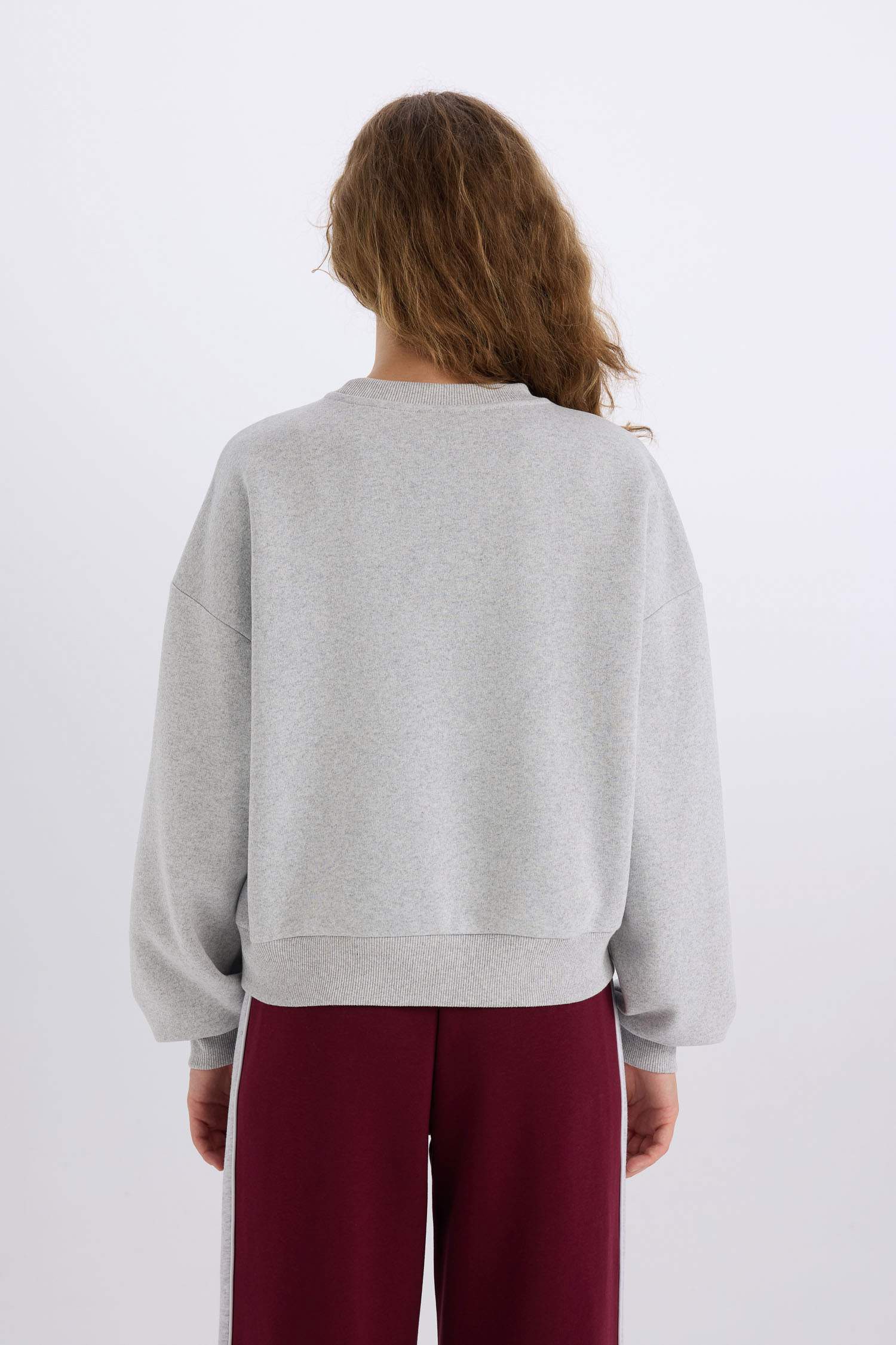 Loose Fit Printed Long Sleeve Sweatshirt