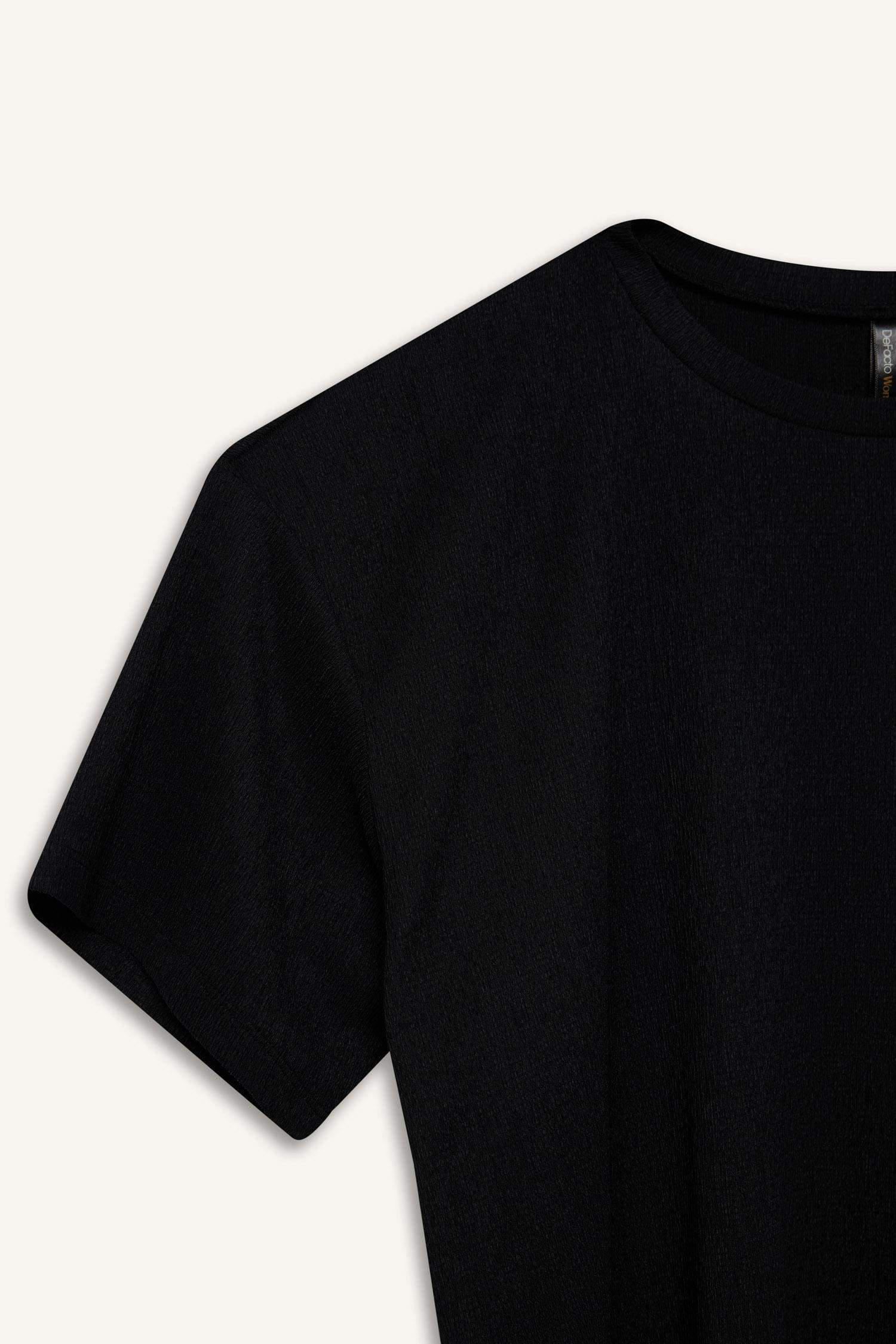 Relax Fit Crew Neck Short Sleeve T-Shirt