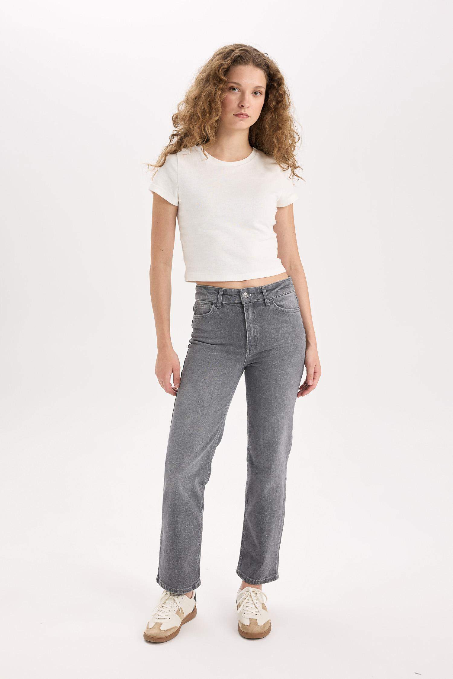 Comfort Straight Yüksek Bel Bilek Boy Jean Yıkamalı Pantolon