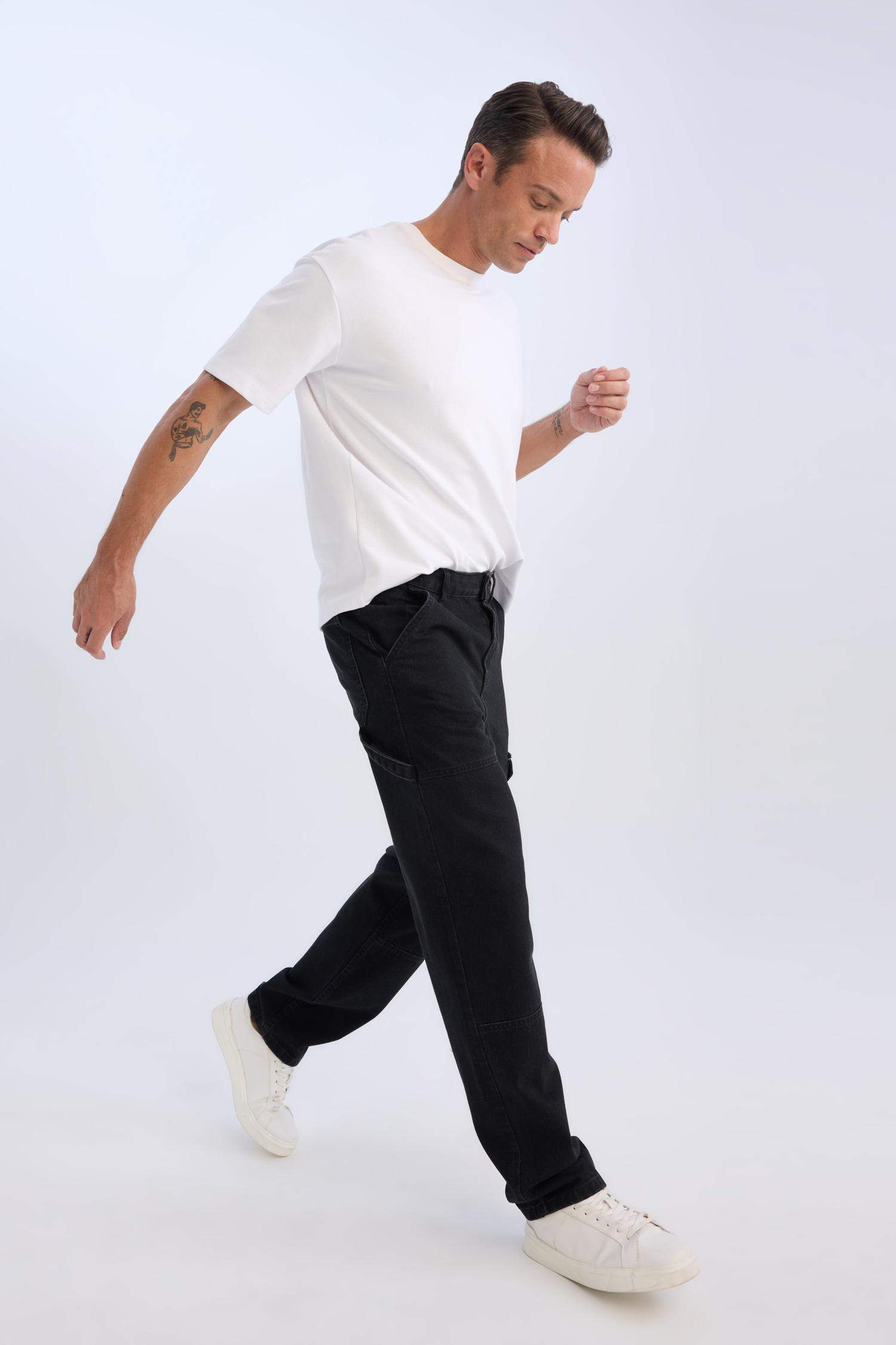 %100 Pamuk Relax Fit Rahat Kalıp Normal Bel Geniş Paça Kargo Cepli Siyah Jean Pantolon